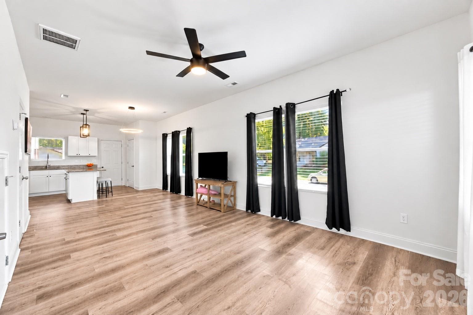 Single Family Residence at 103 Pleasant Hill Street, Lancaster, photo 2 of 19