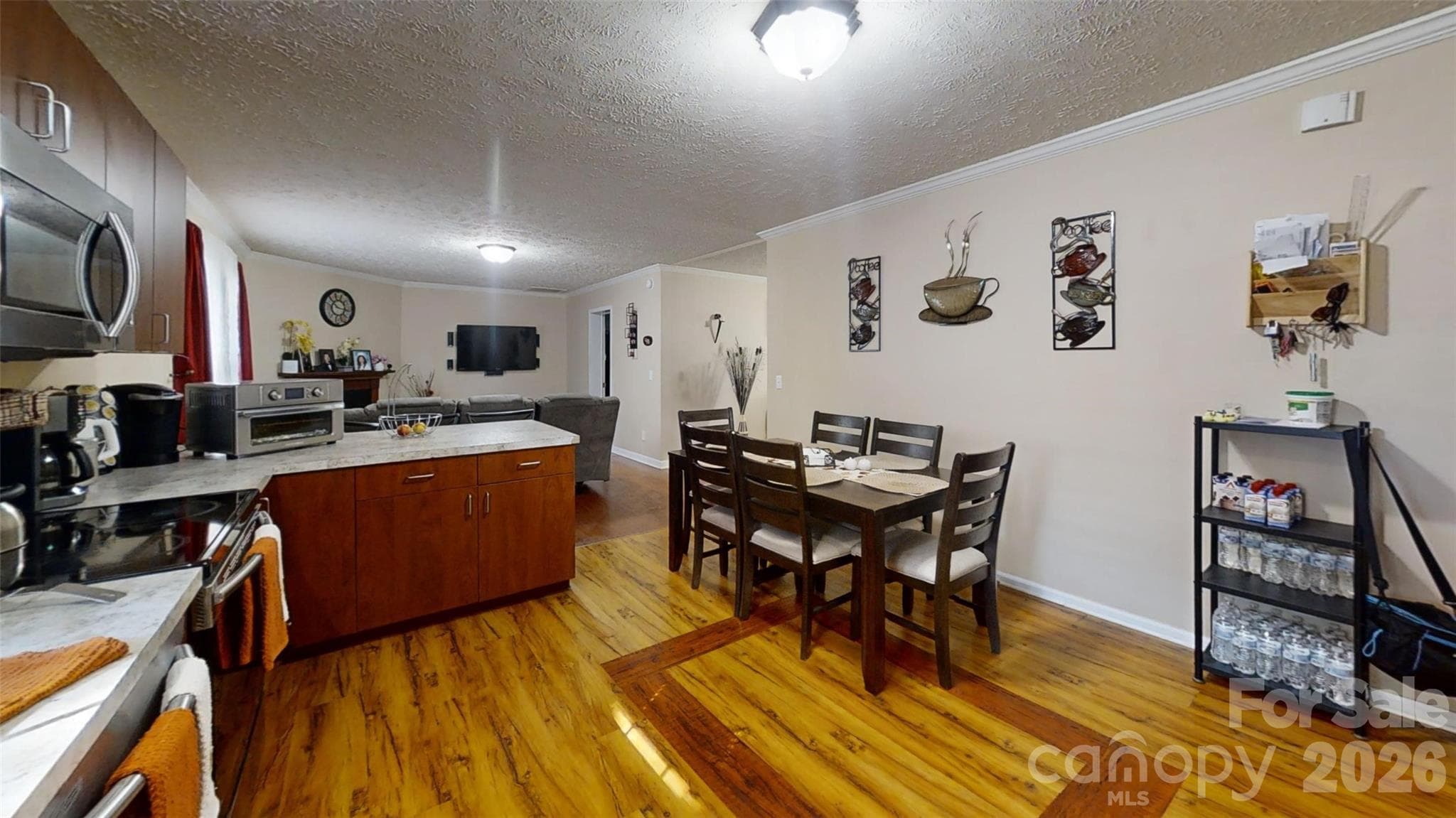 Single Family Residence at 109 Grand Acres Lane, Maiden, photo 7 of 22