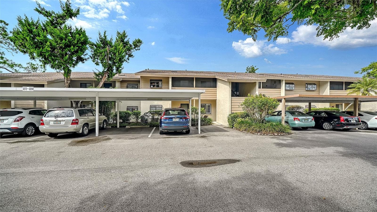 Condominium at 3262 CROSS CREEK DR #3262, SARASOTA, photo 2 of 59