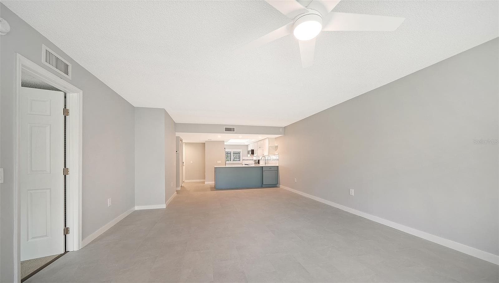 Condominium at 3262 CROSS CREEK DR #3262, SARASOTA, photo 11 of 59