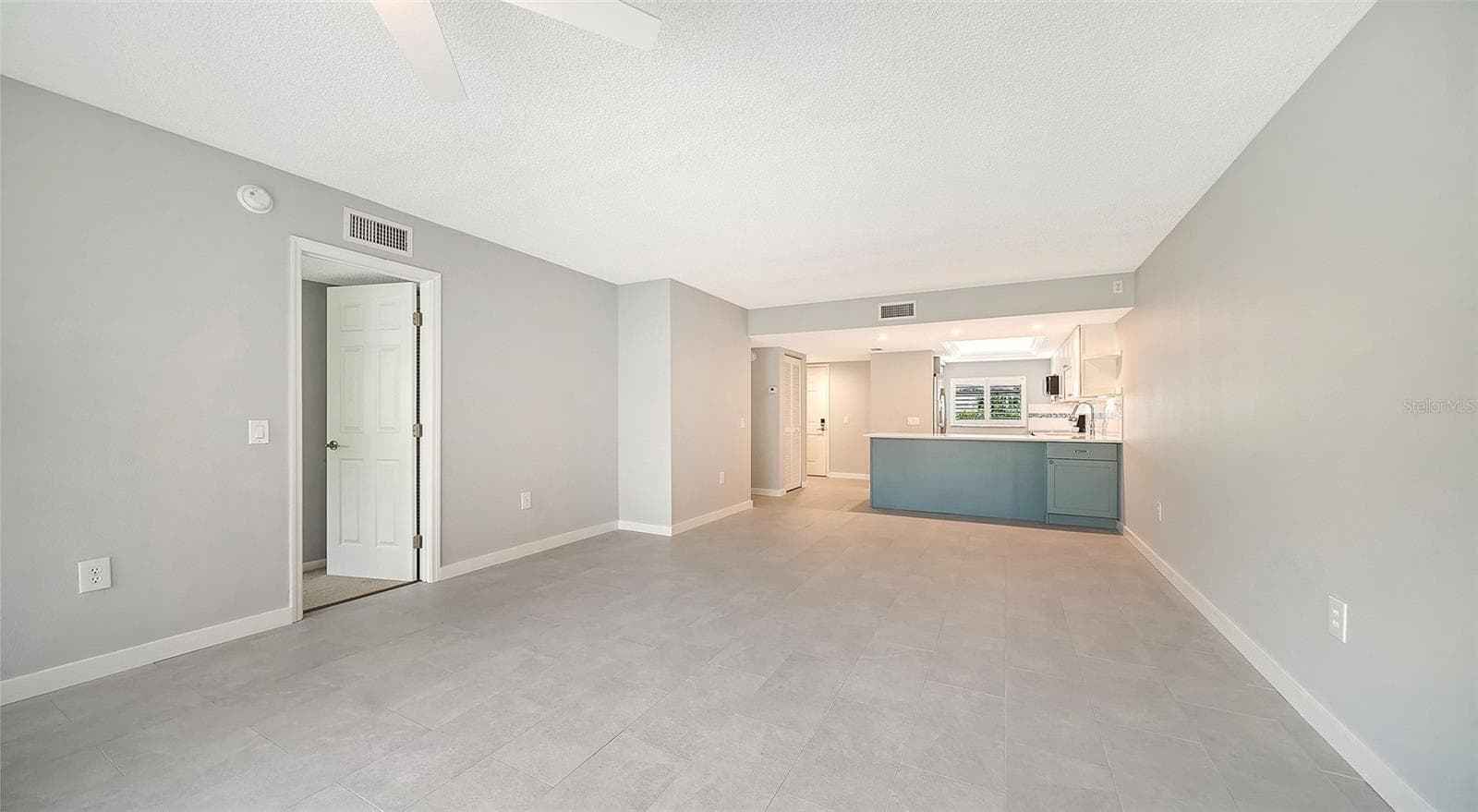 Condominium at 3262 CROSS CREEK DR #3262, SARASOTA, photo 12 of 59
