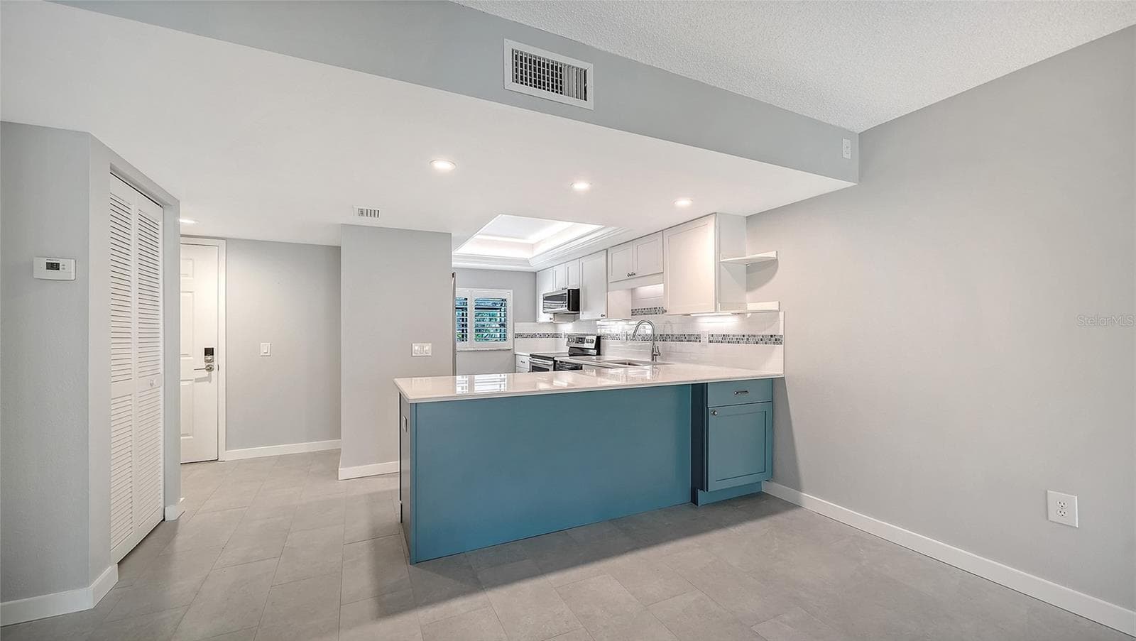 Condominium at 3262 CROSS CREEK DR #3262, SARASOTA, photo 13 of 59