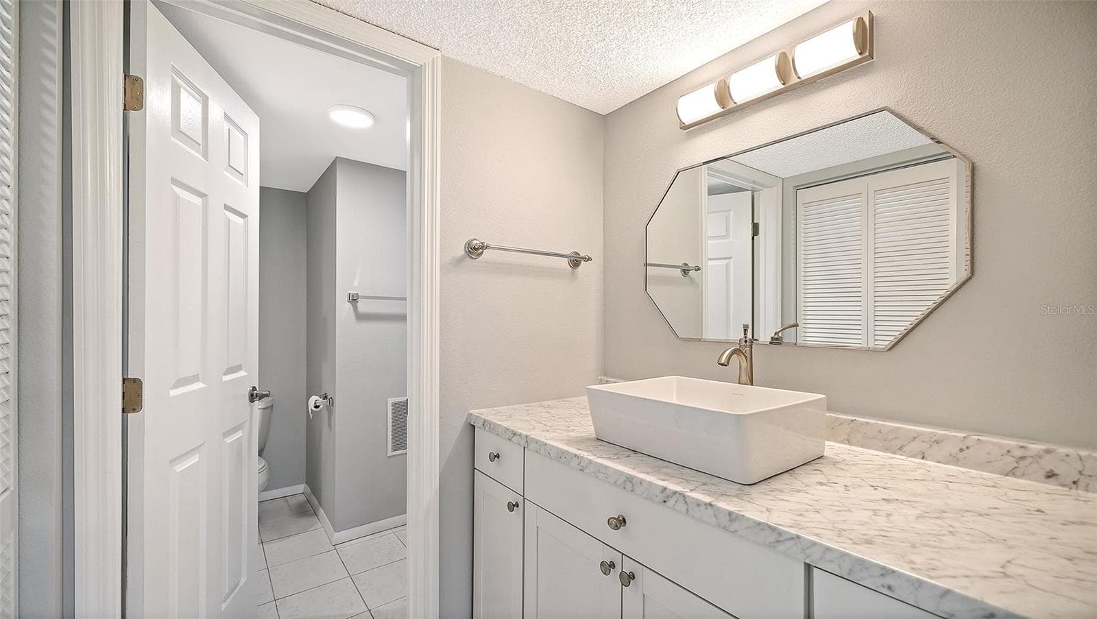 Condominium at 3262 CROSS CREEK DR #3262, SARASOTA, photo 22 of 59