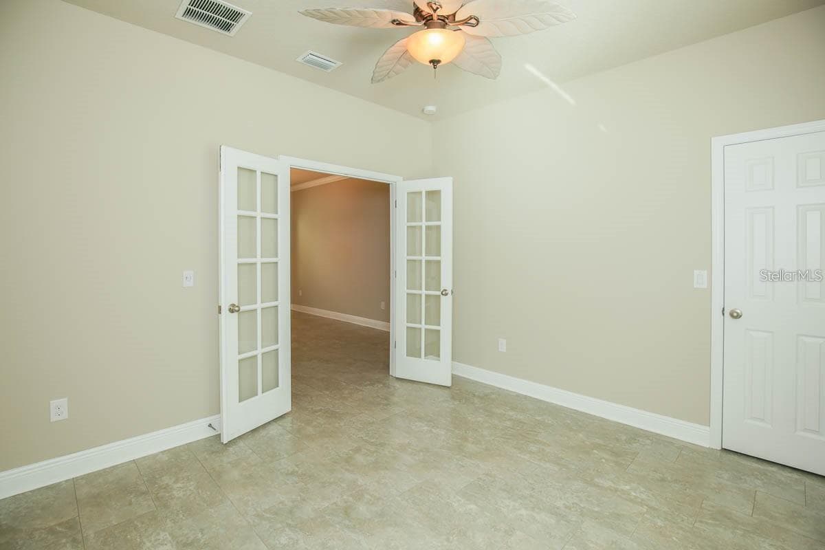 Single Family Residence at 14304 PARKSIDE RIDGE WAY, LITHIA, photo 13 of 14
