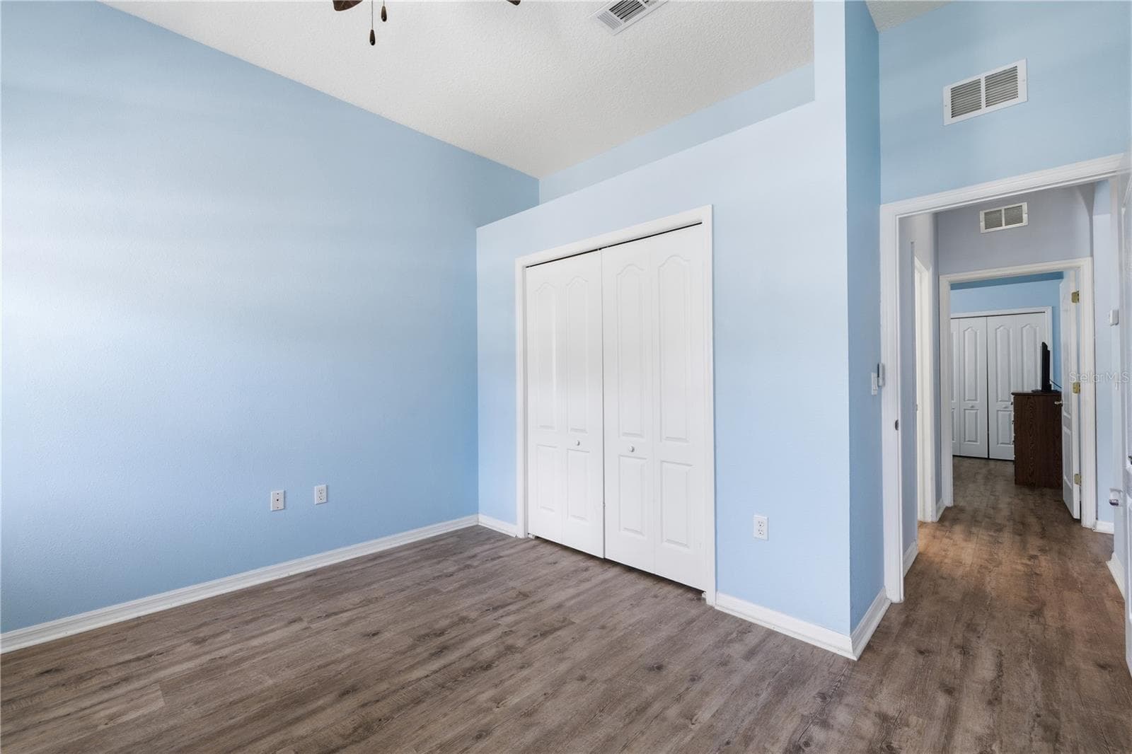 Single Family Residence at 11501 BLOOMINGTON CT, NEW PORT RICHEY, photo 24 of 53
