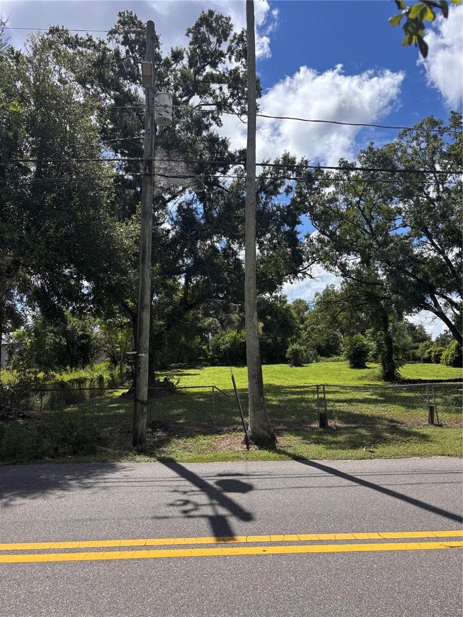 From Street 2 - 4619 E LAKE AVE, TAMPA