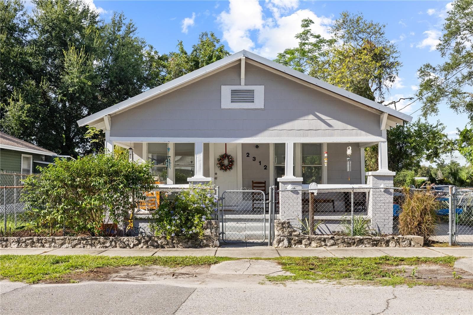 Single Family Residence at 2312 E 23RD AVE, TAMPA, photo 2 of 21