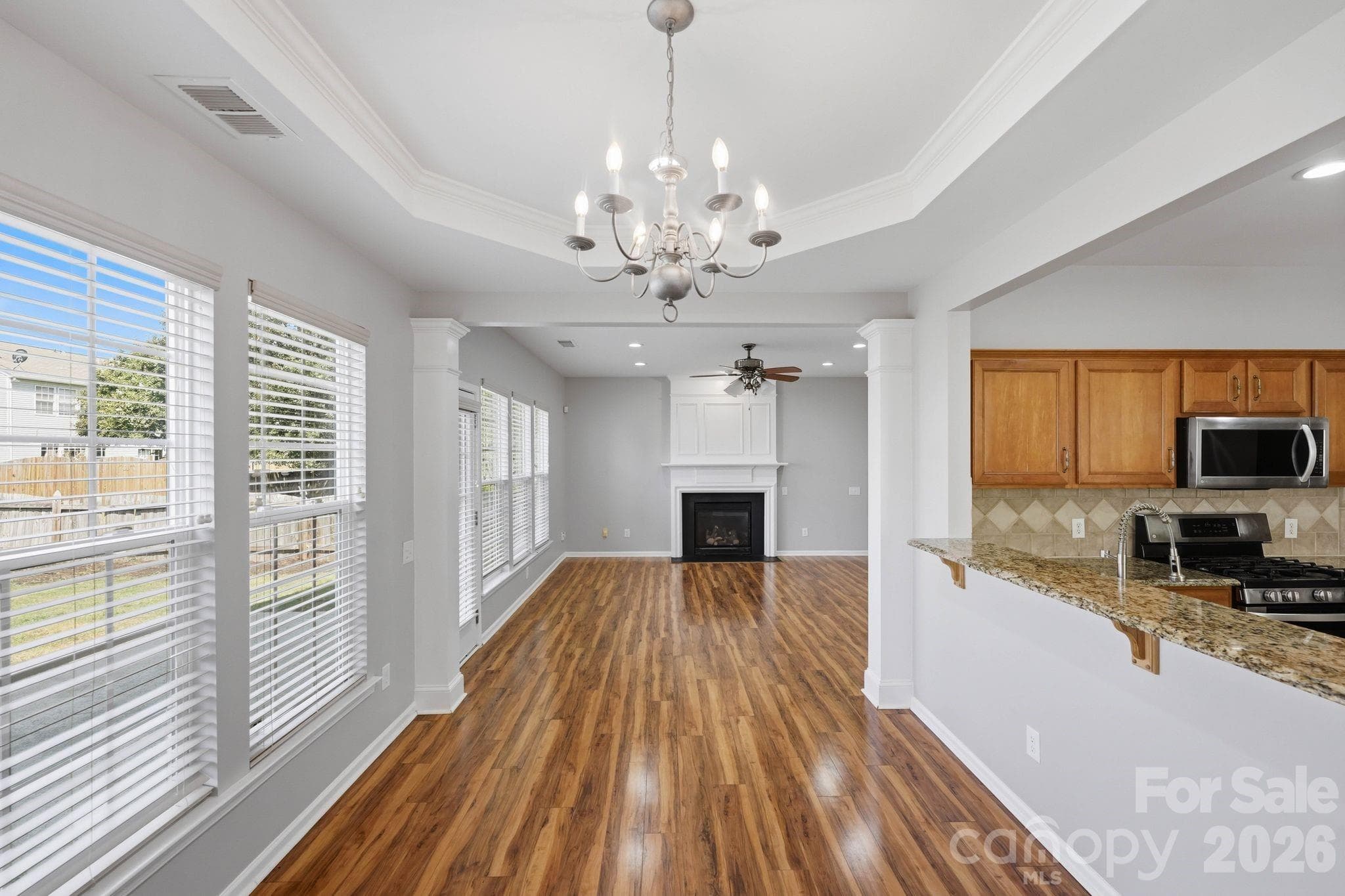 Single Family Residence at 11239 Cypress View Drive, Charlotte, photo 9 of 27
