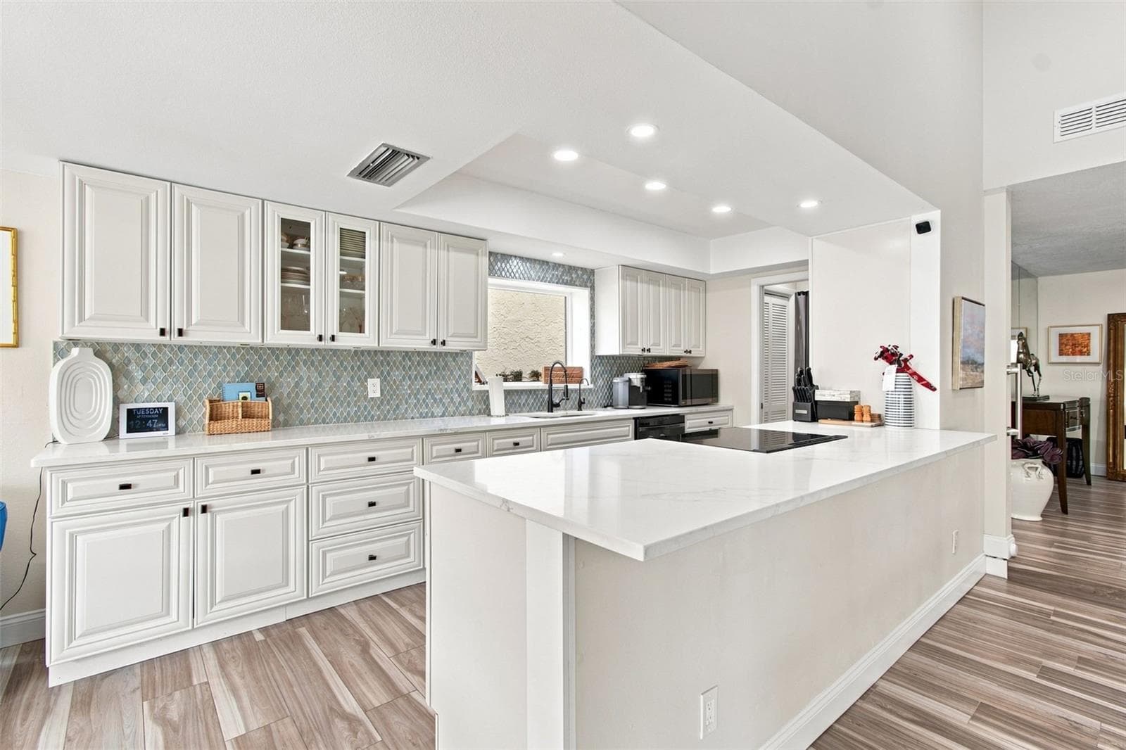 Single Family Residence at 5005 PALOMA DR, TAMPA, photo 33 of 89