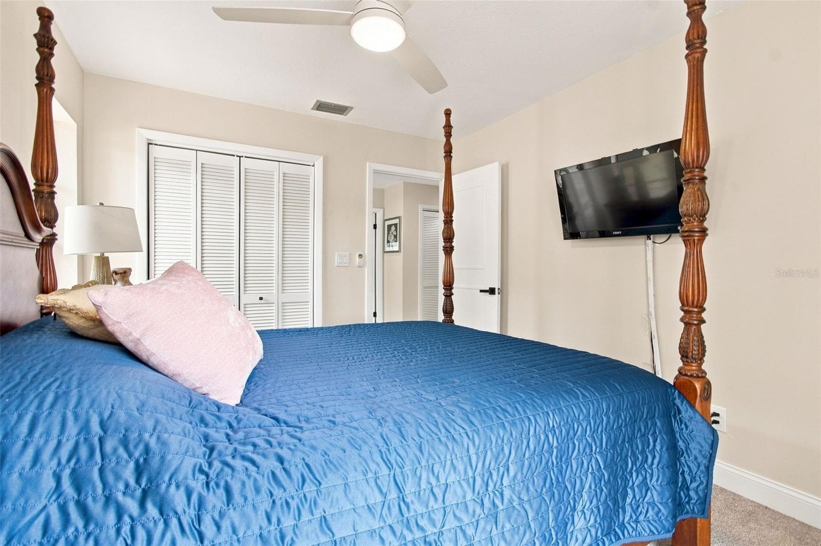 Single Family Residence at 5005 PALOMA DR, TAMPA, photo 55 of 89