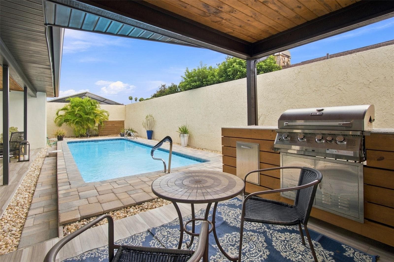 Single Family Residence at 5005 PALOMA DR, TAMPA, photo 63 of 89