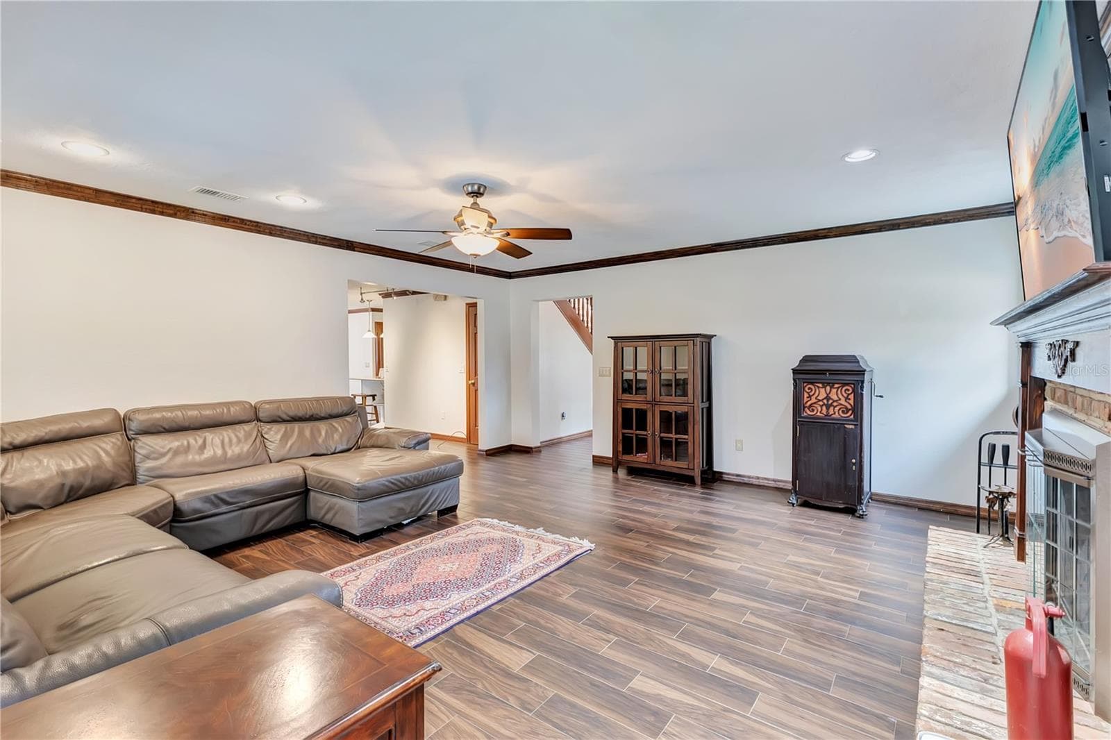 Single Family Residence at 6605 CITRUS VALLEY DR, BELLE ISLE, photo 7 of 49