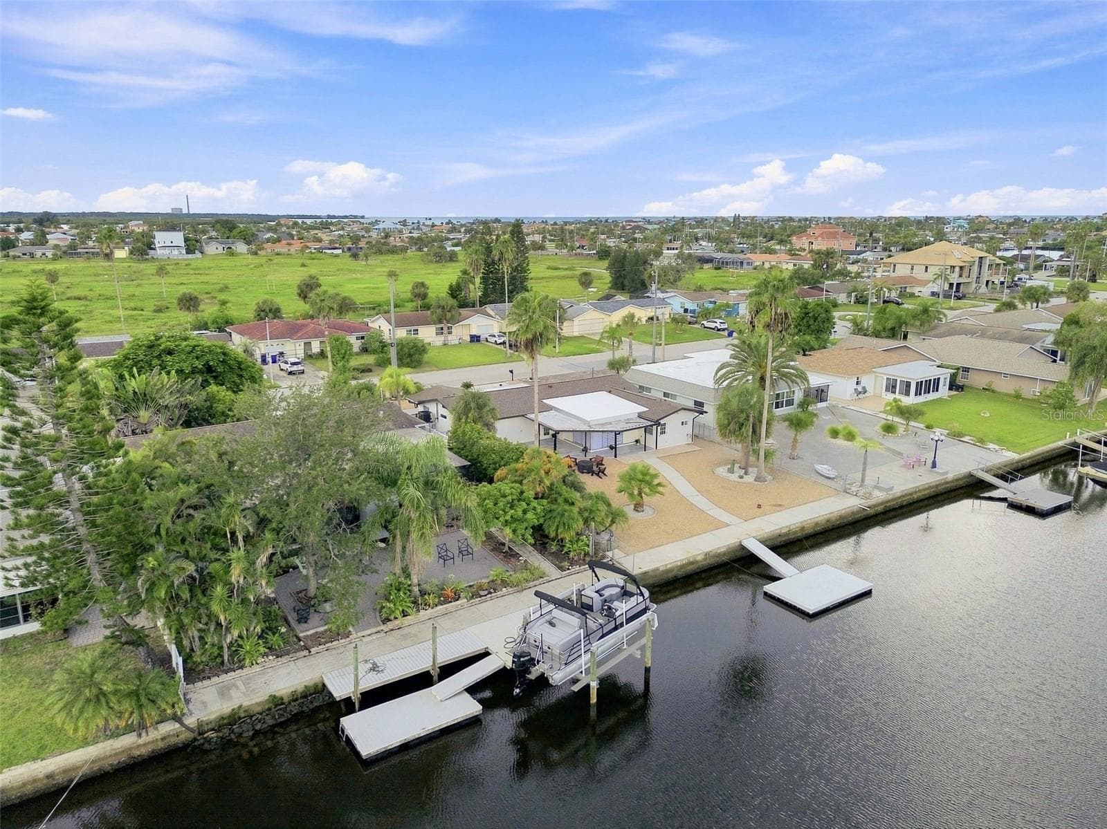 Single Family Residence at 3915 HEADSAIL DR, NEW PORT RICHEY, photo 54 of 62