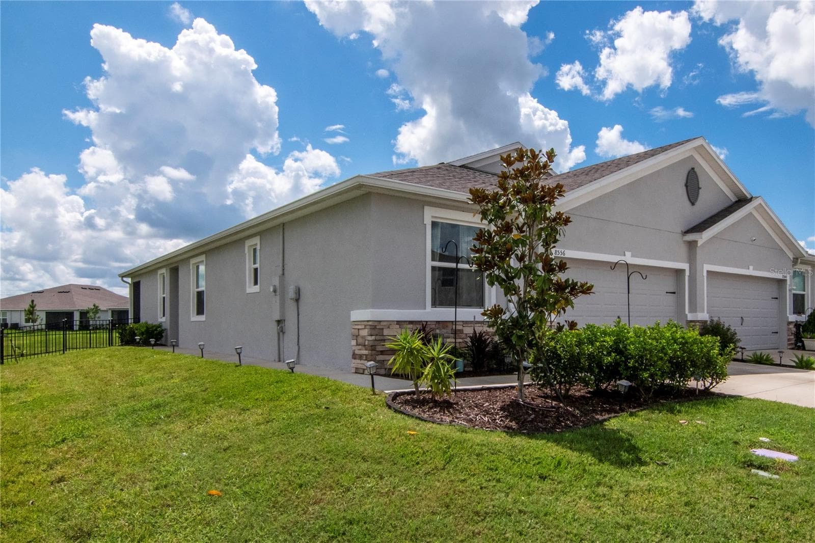 8556 BOLD CYPRESS LN