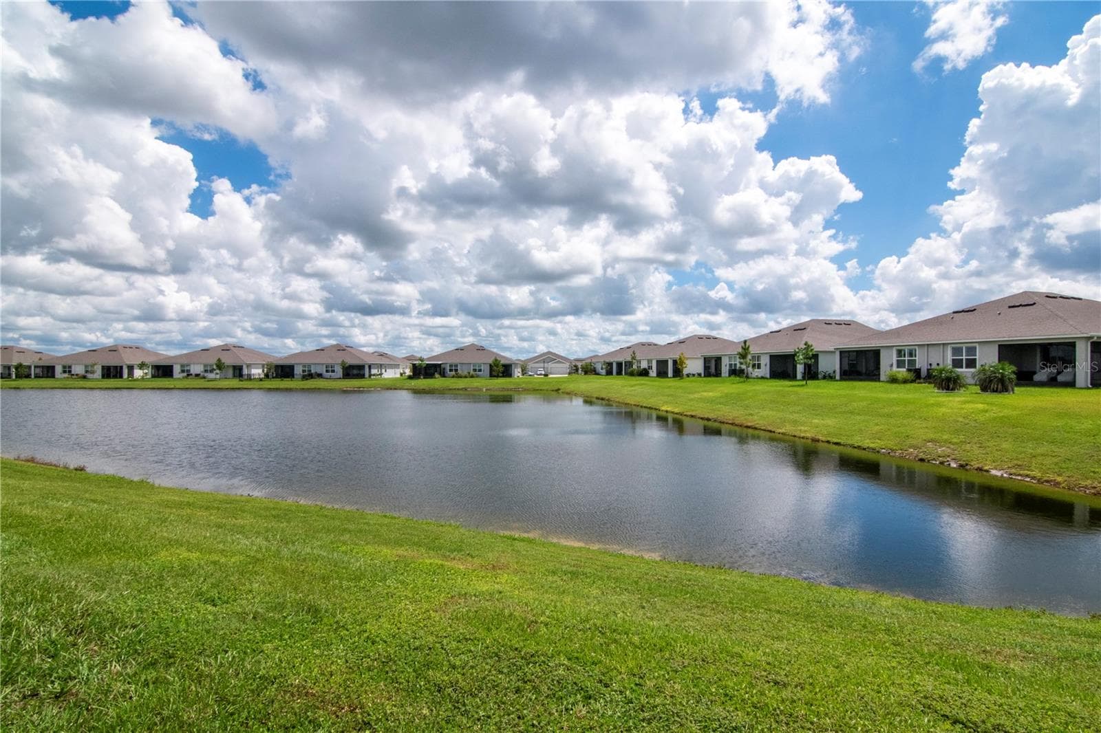 Villa at 8556 BOLD CYPRESS LN, WESLEY CHAPEL, photo 3 of 47