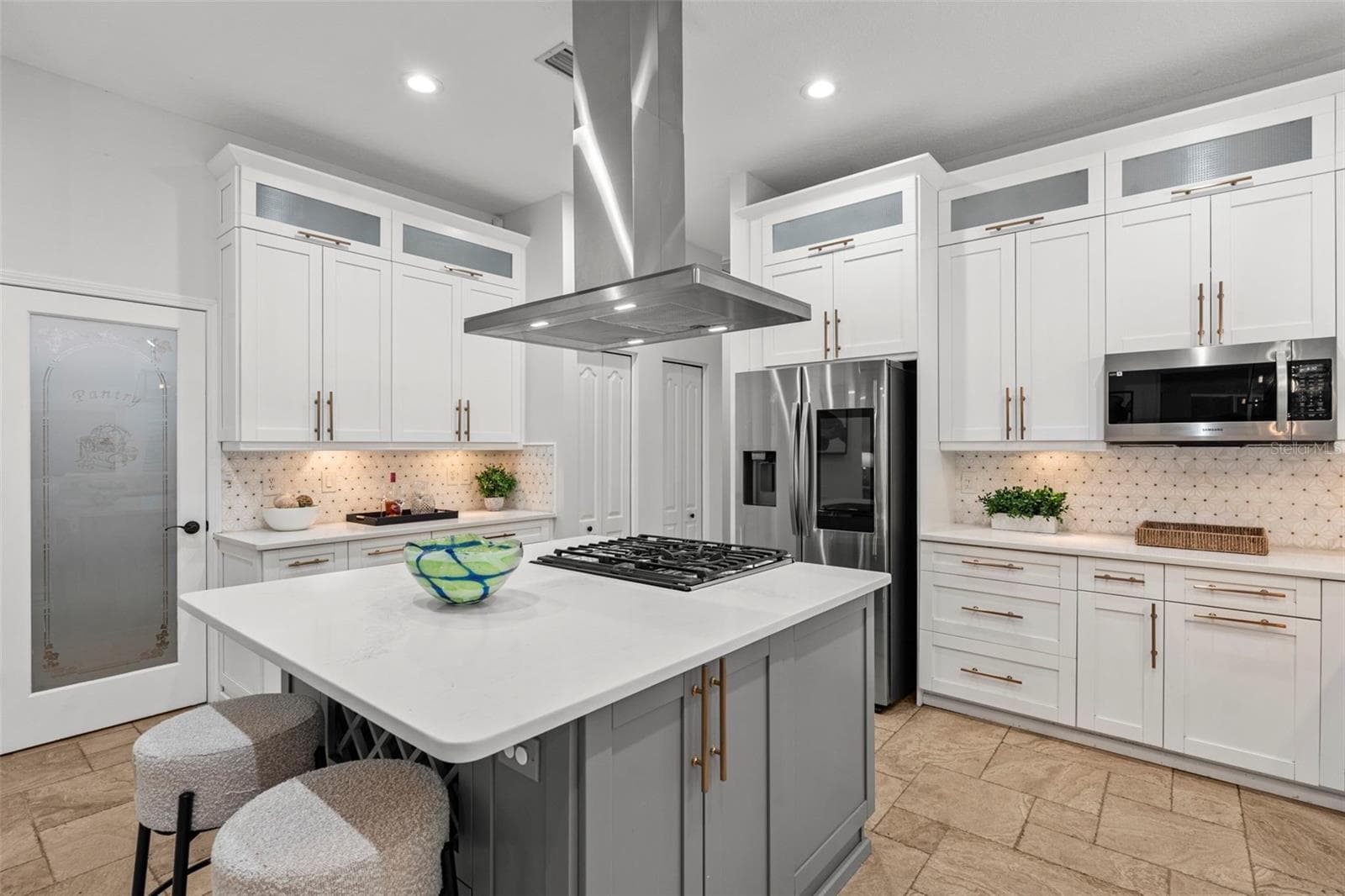 Single Family Residence at 3626 JUSTIN DR, PALM HARBOR, photo 12 of 111