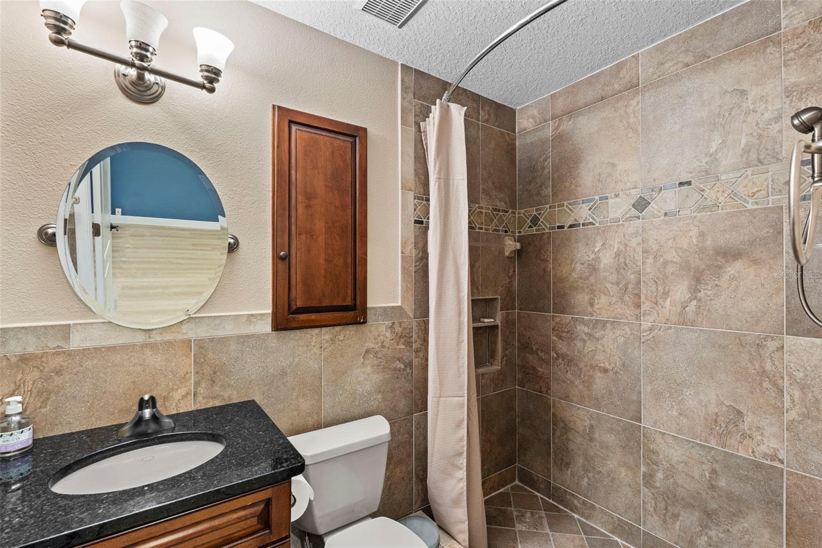 Single Family Residence at 3626 JUSTIN DR, PALM HARBOR, photo 43 of 111