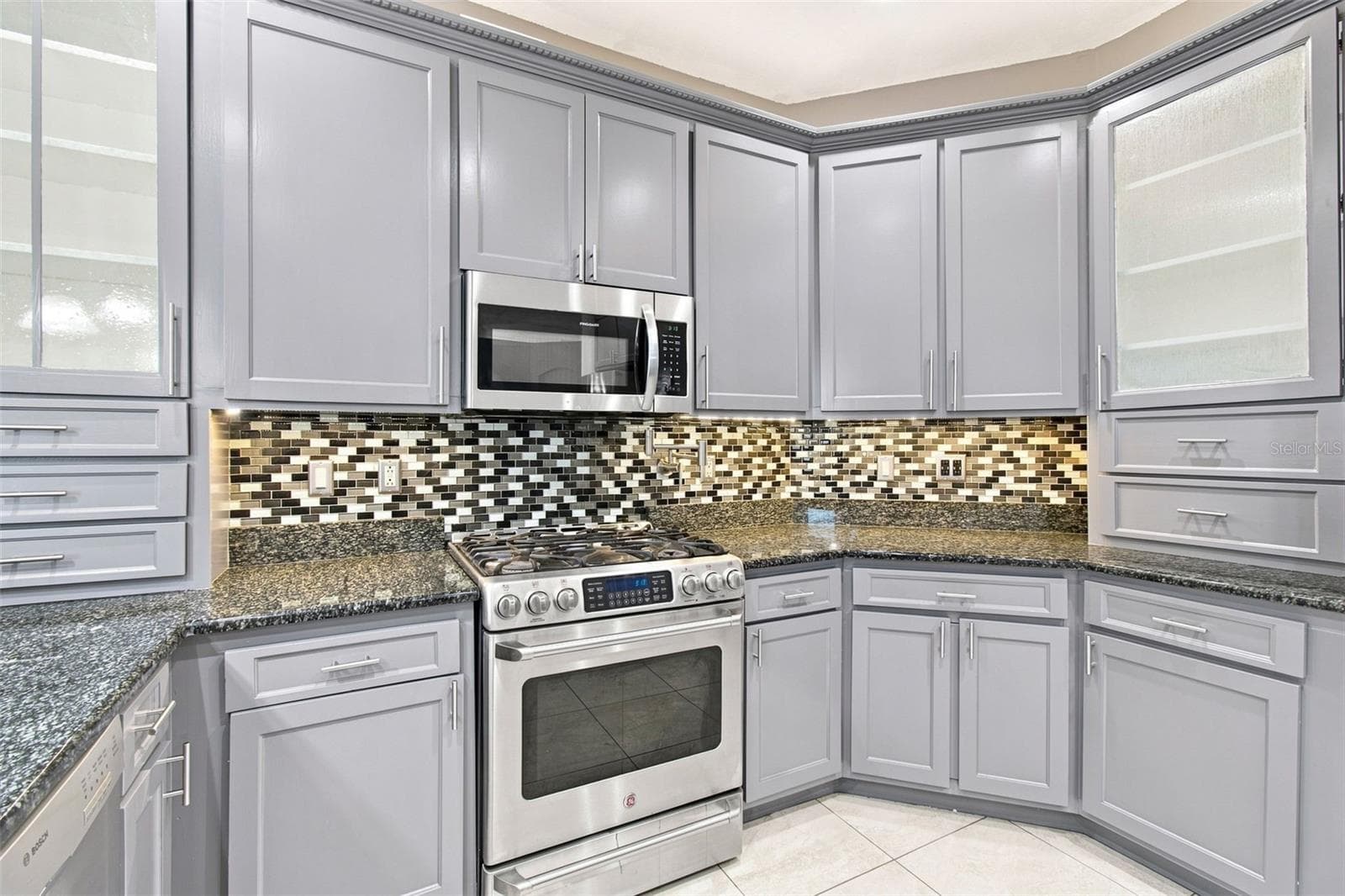 Single Family Residence at 1512 CROOKED STICK DR, VALRICO, photo 38 of 87