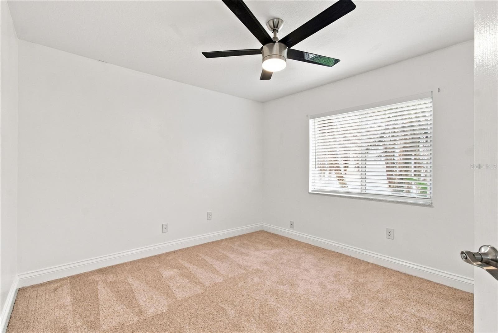Single Family Residence at 1512 CROOKED STICK DR, VALRICO, photo 58 of 87
