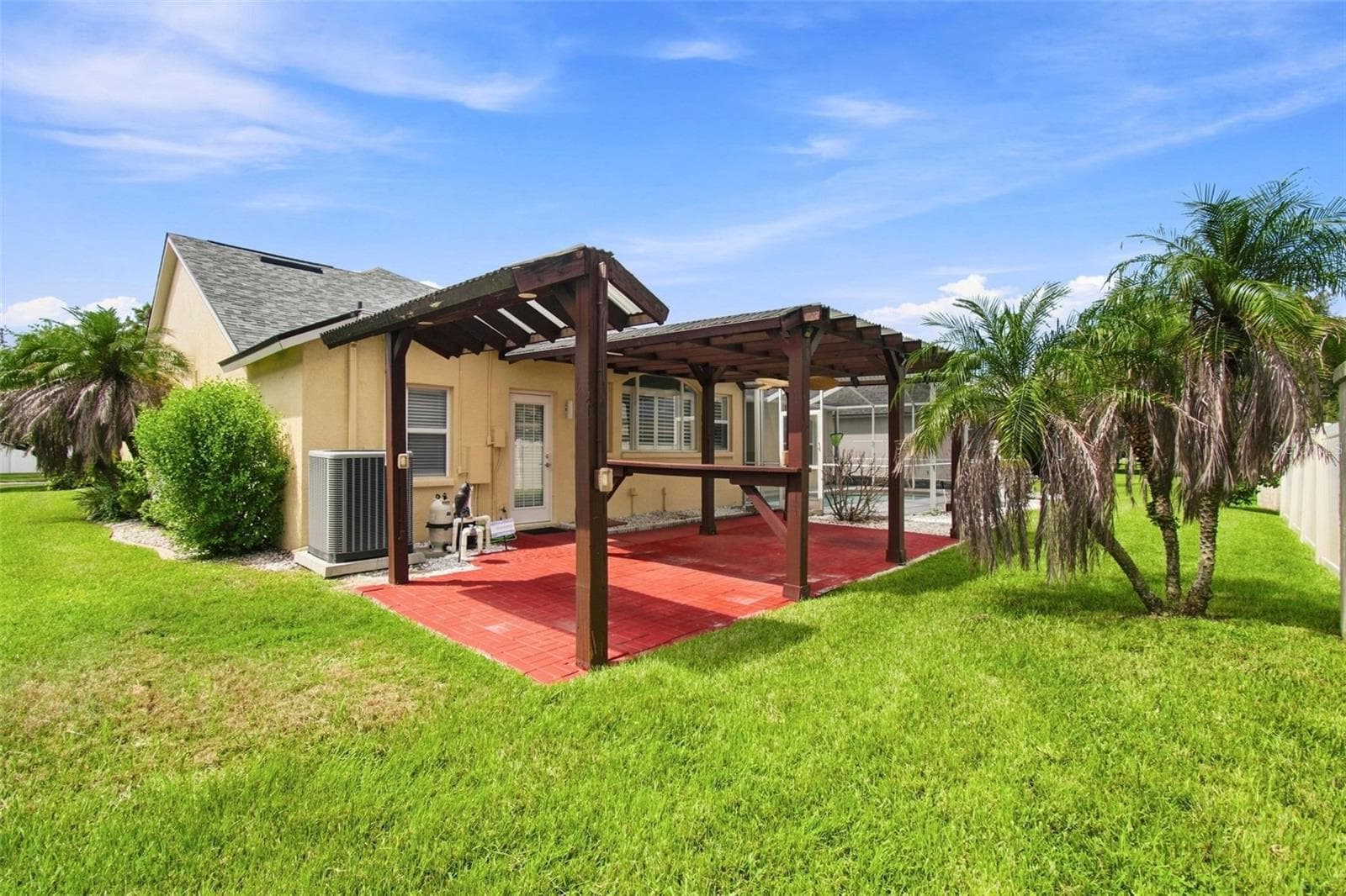 Single Family Residence at 1512 CROOKED STICK DR, VALRICO, photo 70 of 87