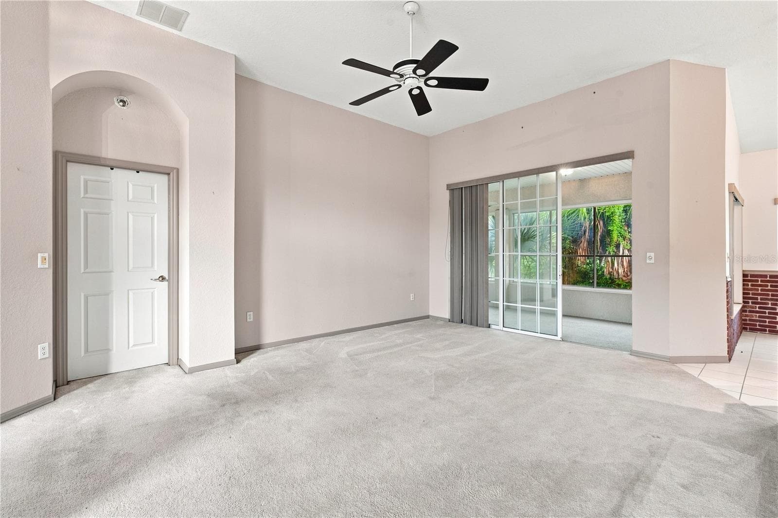 Single Family Residence at 11585 SW 72ND CIR, OCALA, photo 3 of 34