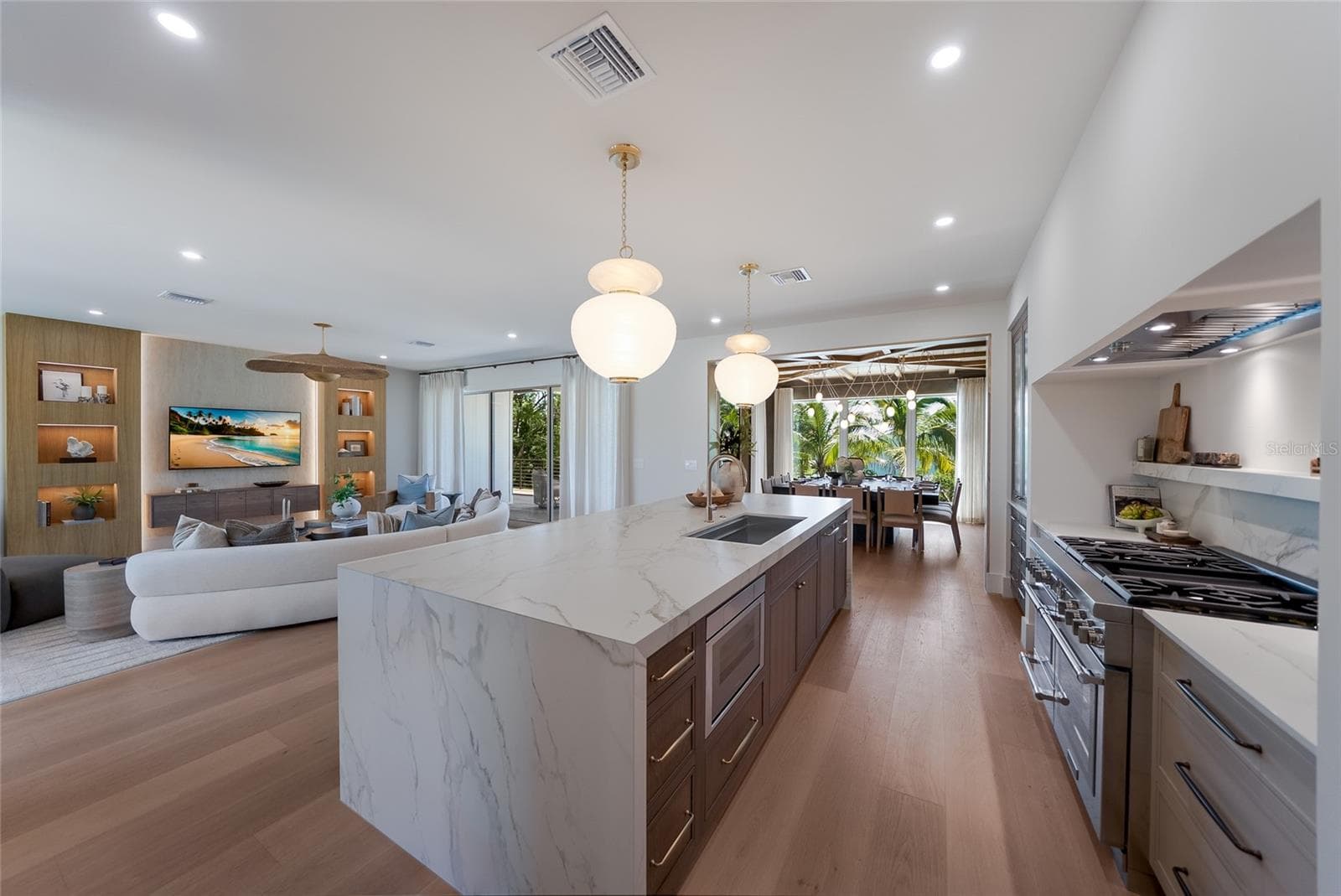 Single Family Residence at 242 LAKEVIEW DR, ANNA MARIA, photo 20 of 90