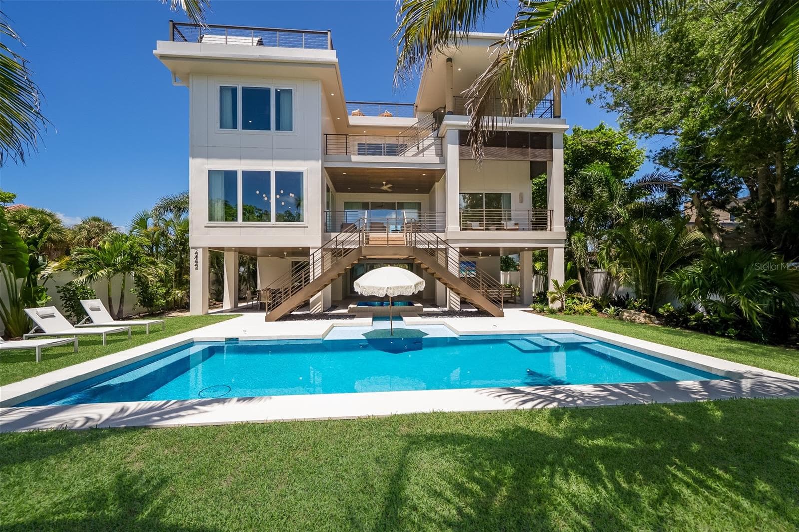 Single Family Residence at 242 LAKEVIEW DR, ANNA MARIA, photo 84 of 90