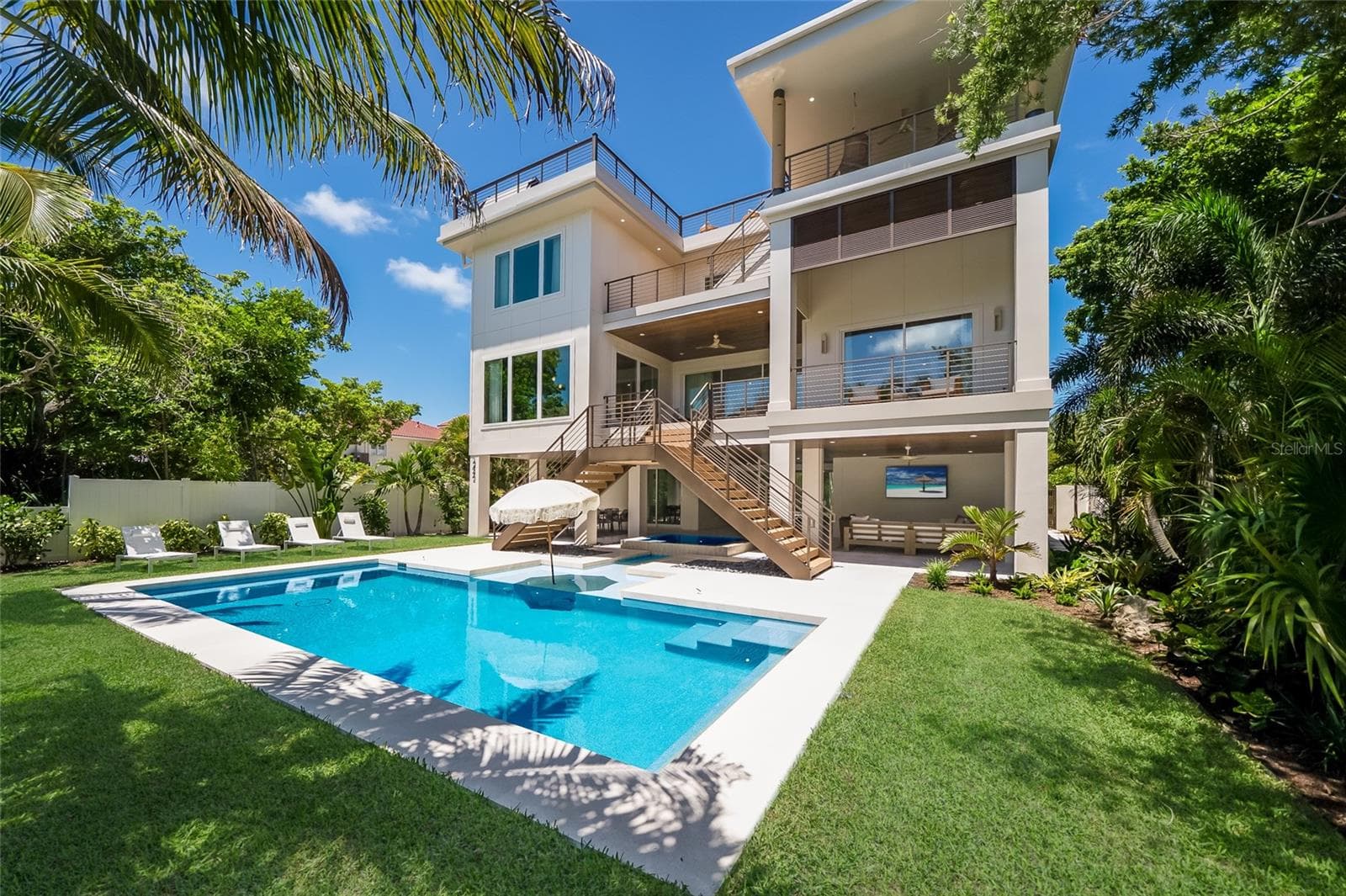 Single Family Residence at 242 LAKEVIEW DR, ANNA MARIA, photo 85 of 90