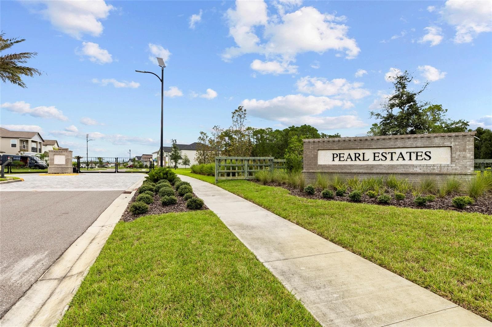 Single Family Residence at 18286 SERENE LAKE LOOP, LUTZ, photo 3 of 48