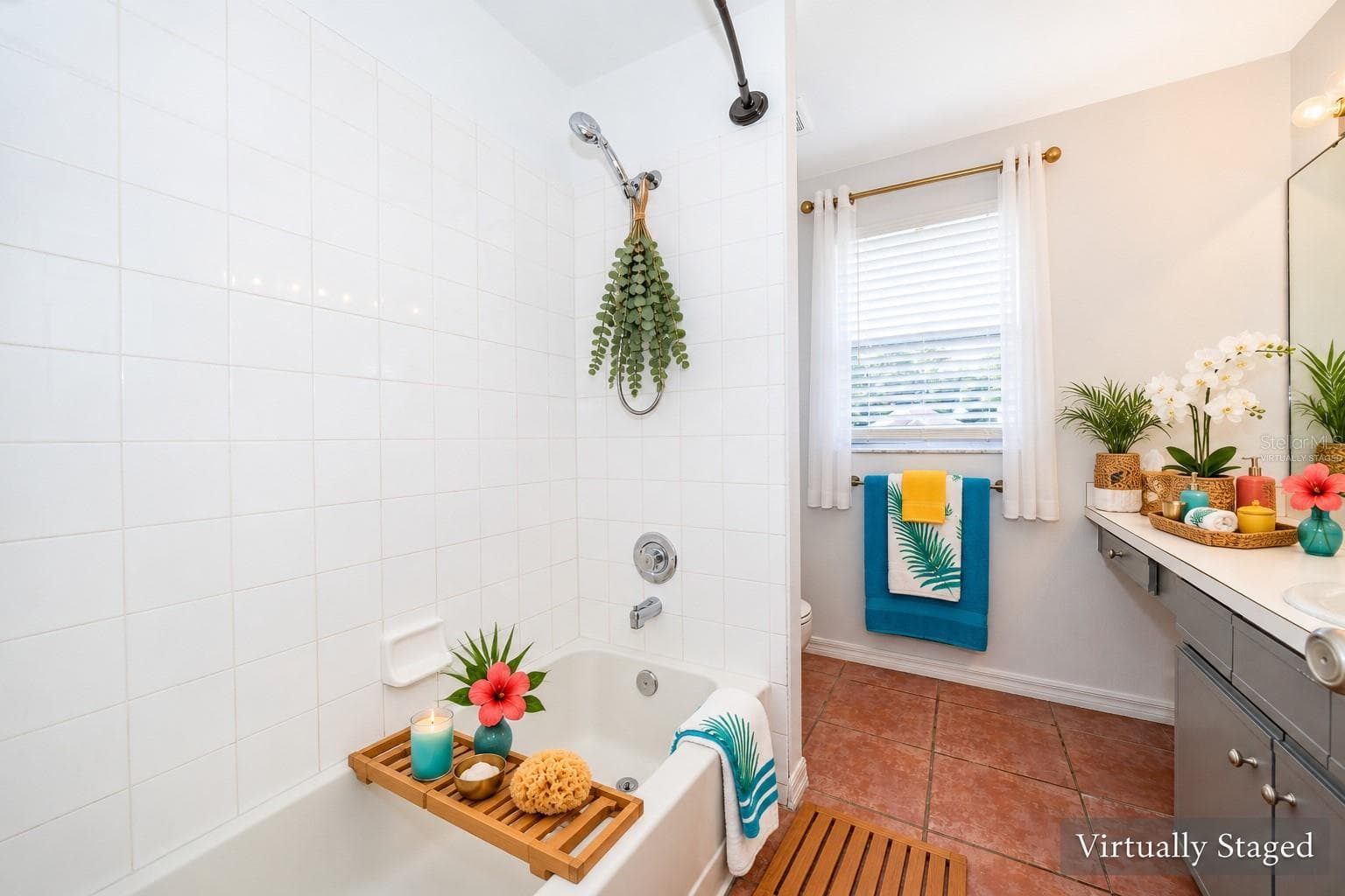 Virtually Staged Guest Bathroom - 696 REMINGTON OAK DR, LAKE MARY