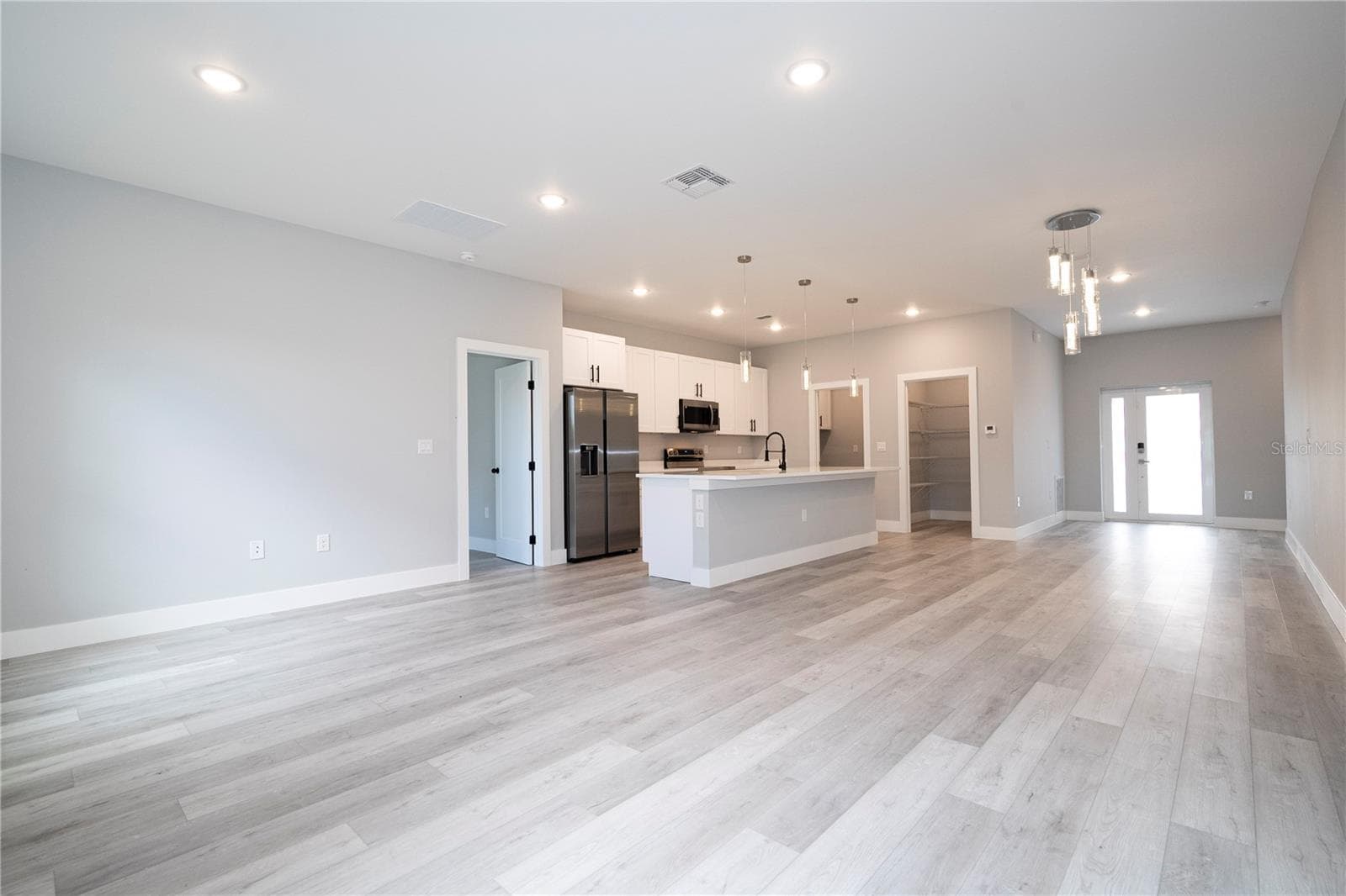 Single Family Residence at 23173 GLEN AVE, PORT CHARLOTTE, photo 32 of 62