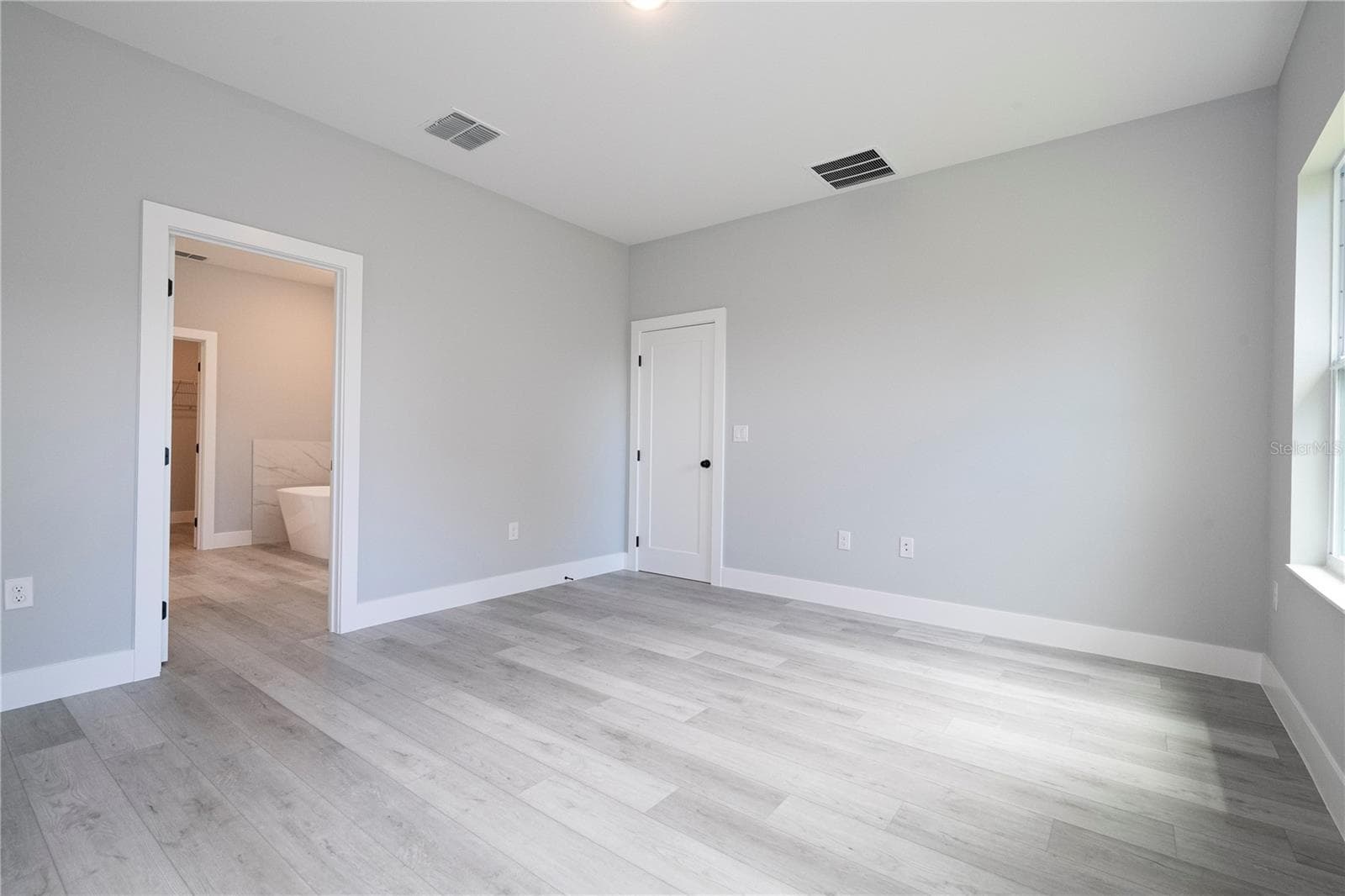 Single Family Residence at 23173 GLEN AVE, PORT CHARLOTTE, photo 49 of 62