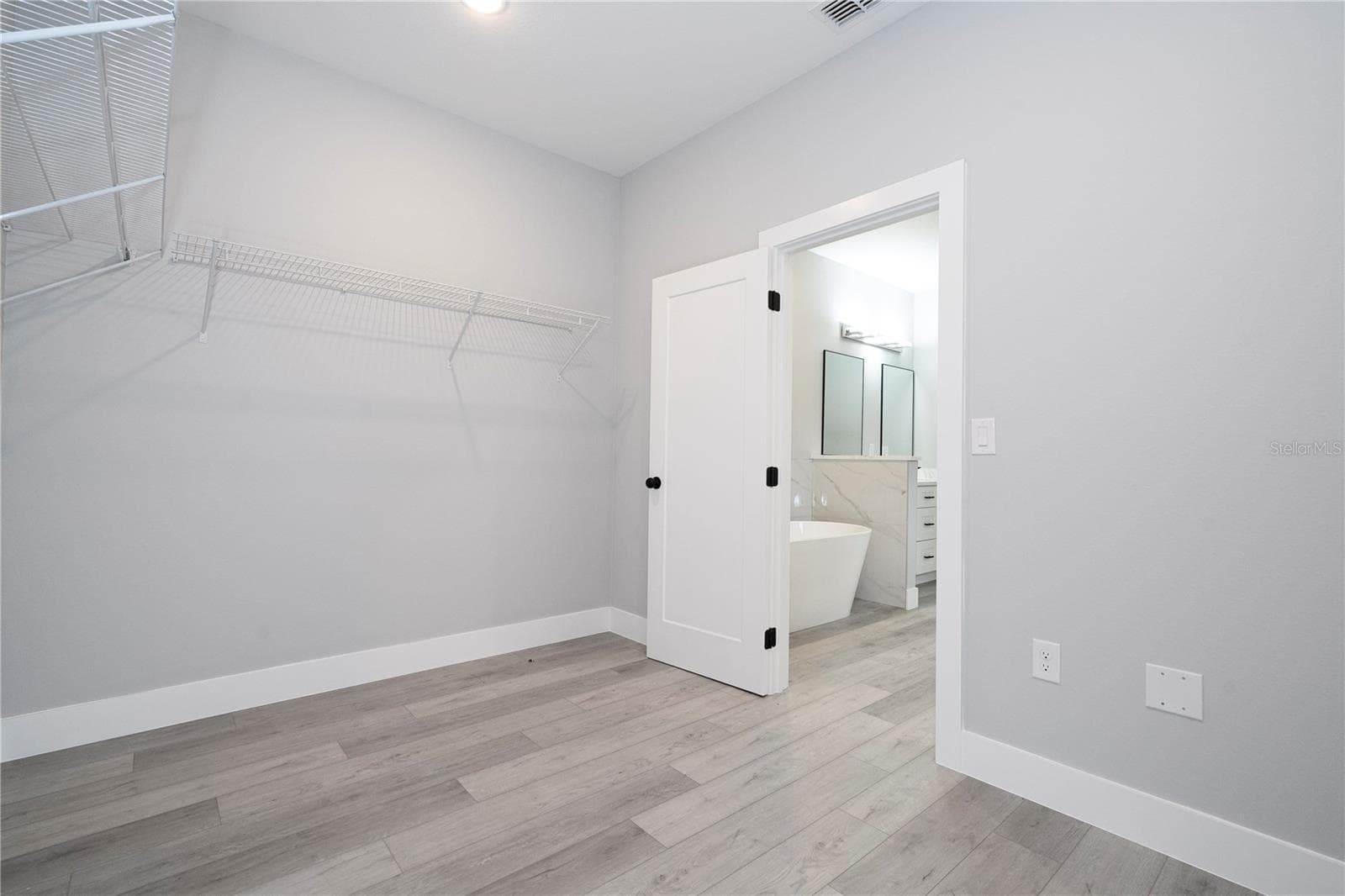 Single Family Residence at 23173 GLEN AVE, PORT CHARLOTTE, photo 54 of 62