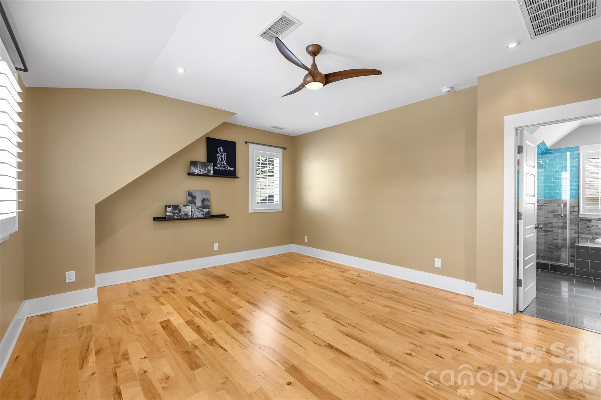 Single Family Residence at 323 Rensselaer Avenue, Charlotte, photo 19 of 37