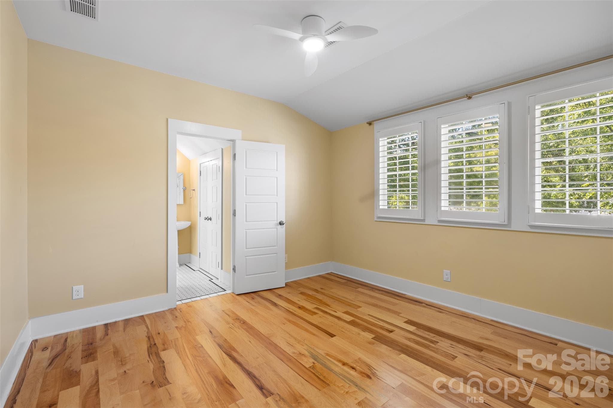 Single Family Residence at 323 Rensselaer Avenue, Charlotte, photo 23 of 37