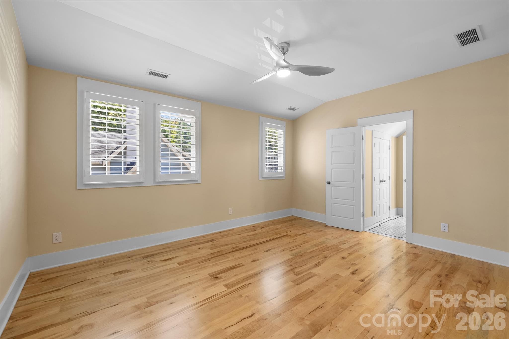 Single Family Residence at 323 Rensselaer Avenue, Charlotte, photo 27 of 37