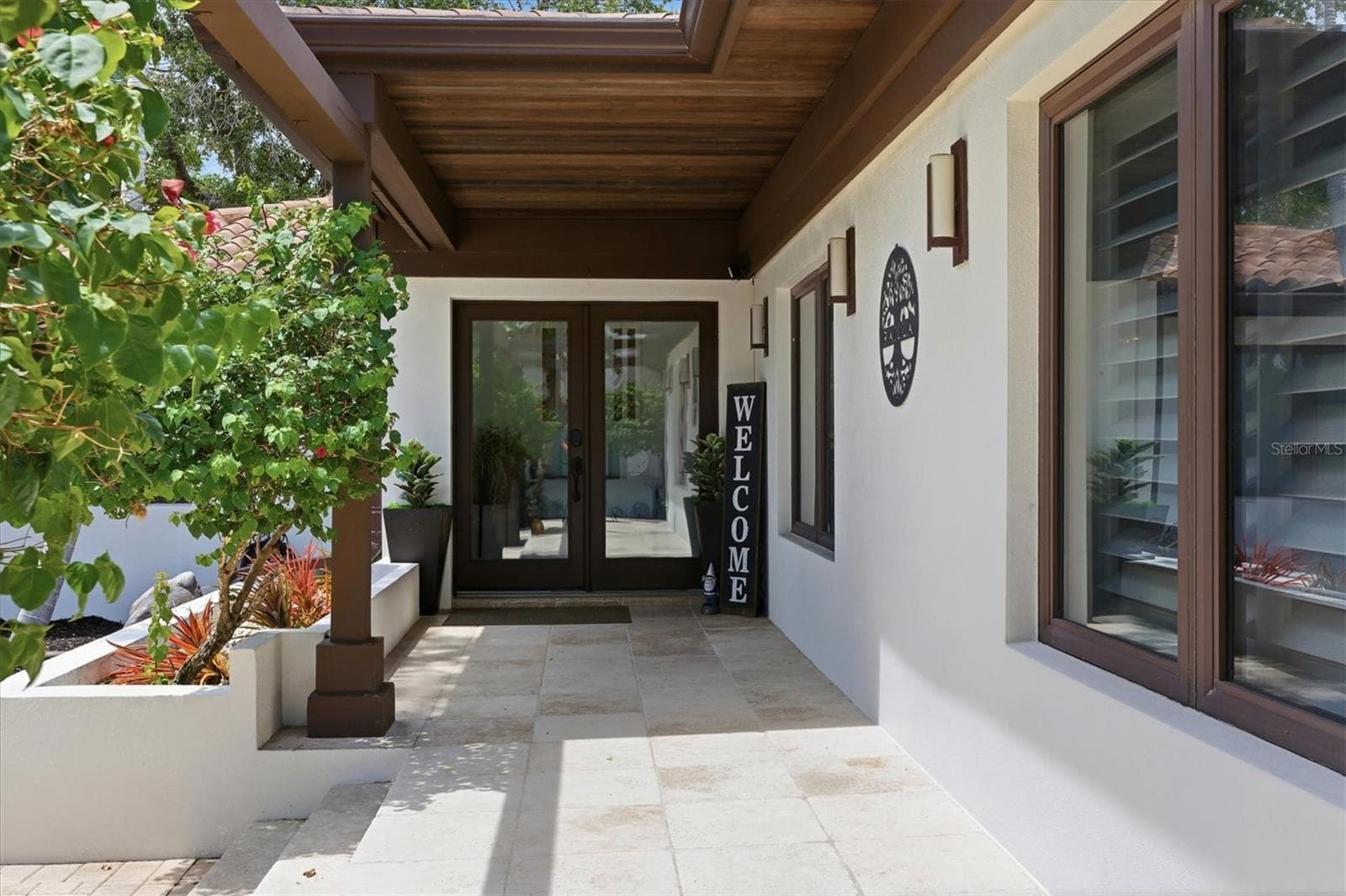 Single Family Residence at 829 IDLEWILD WAY, SARASOTA, photo 12 of 90