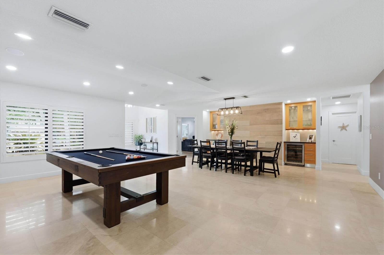 Single Family Residence at 829 IDLEWILD WAY, SARASOTA, photo 16 of 90