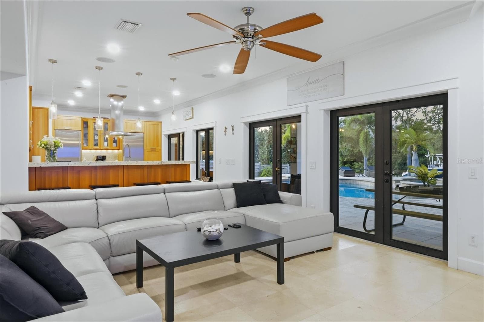Single Family Residence at 829 IDLEWILD WAY, SARASOTA, photo 21 of 90
