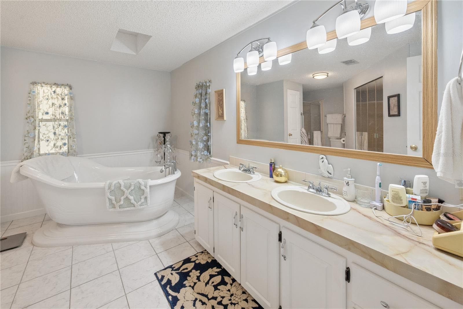 Manufactured Home at 6863 DEER SPRINGS RD, KEYSTONE HEIGHTS, photo 23 of 49