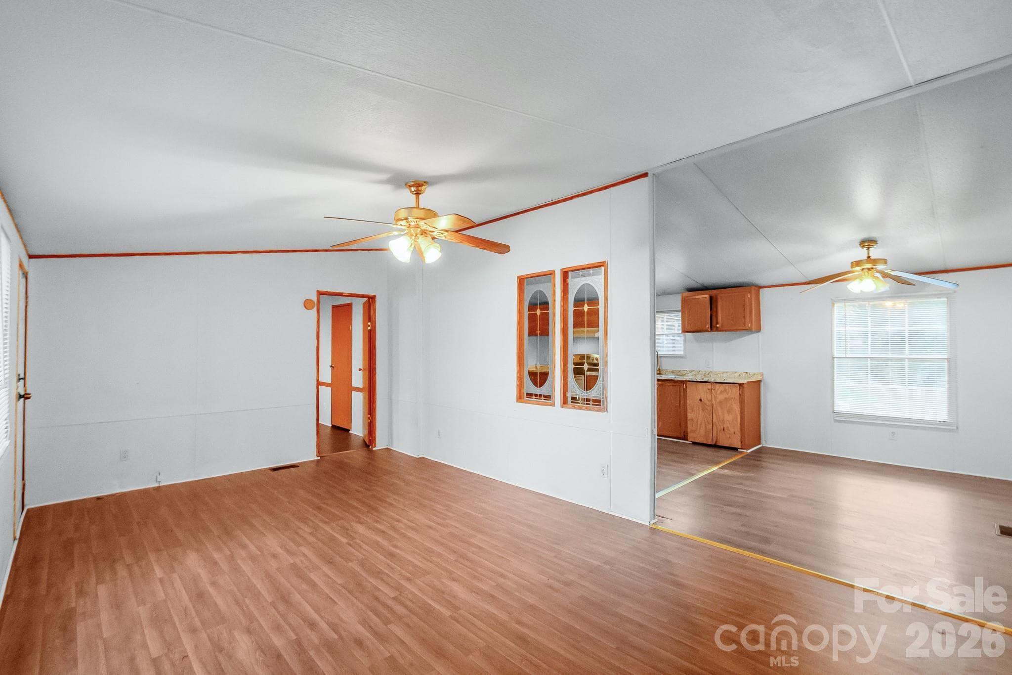 Single Family Residence at 185 Coot Sistare Road, Lancaster, photo 18 of 40