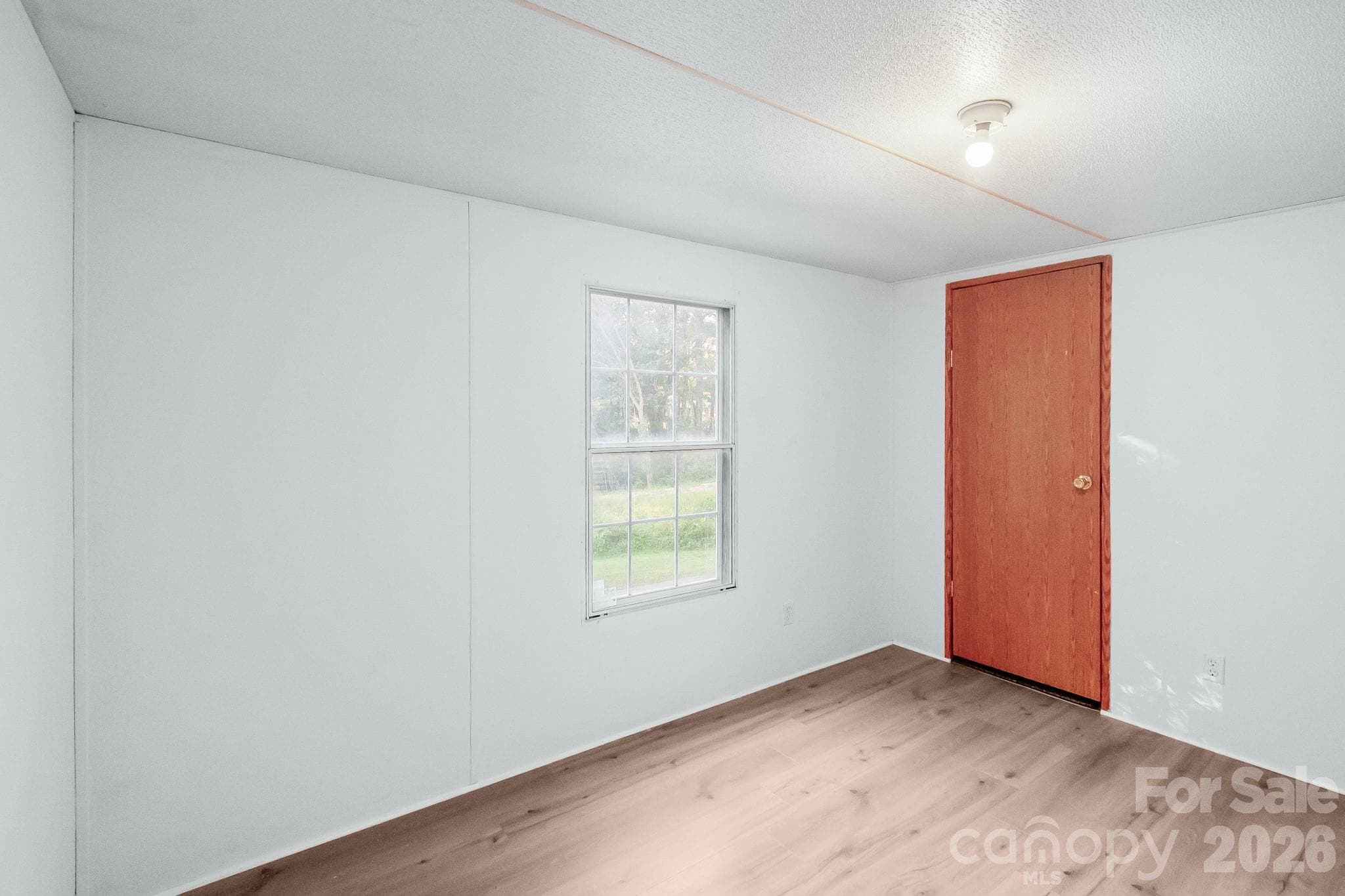 Single Family Residence at 185 Coot Sistare Road, Lancaster, photo 22 of 40