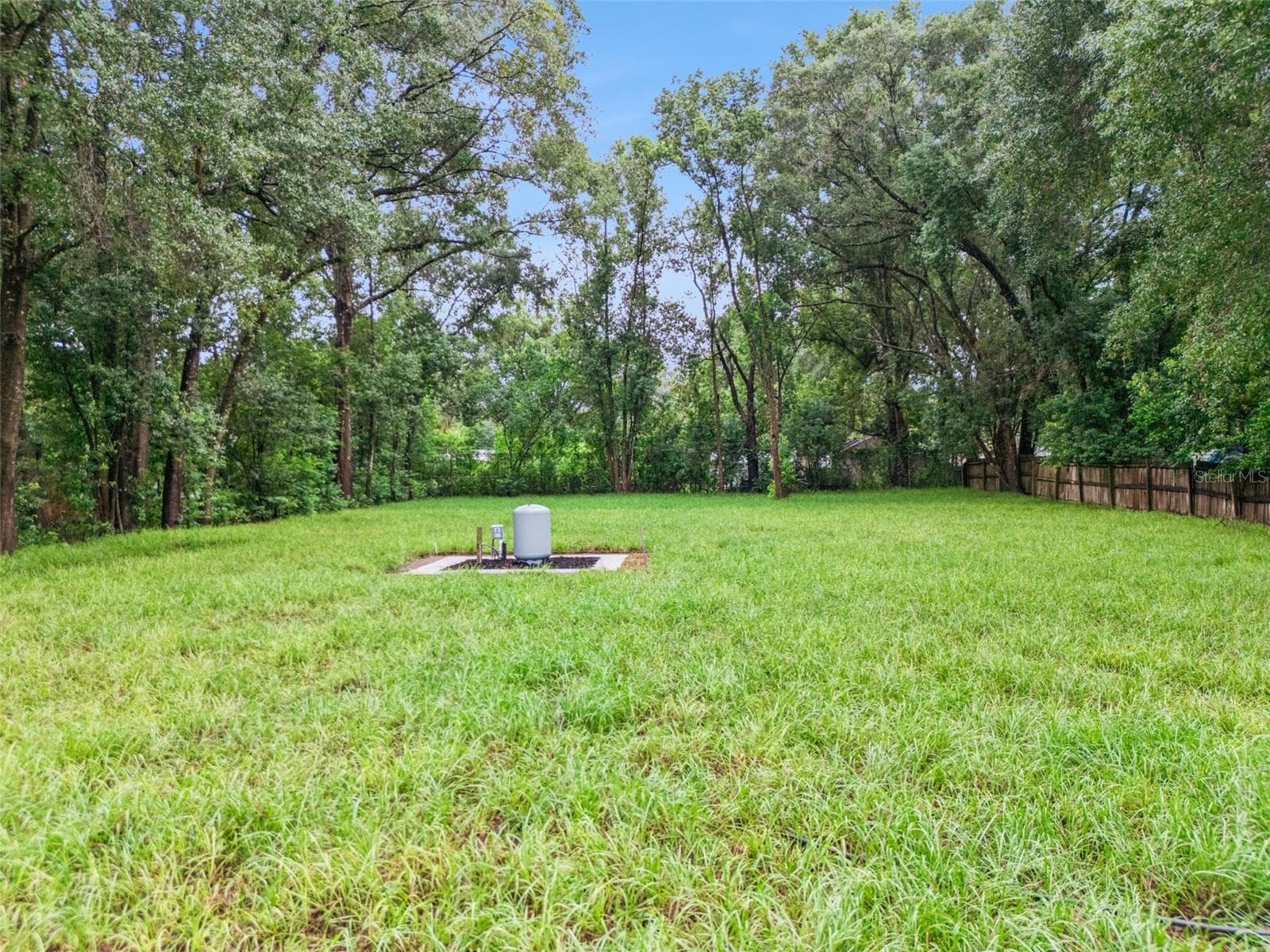 The Lot is 200 feet depth - 1614 JEANETTE ST, APOPKA