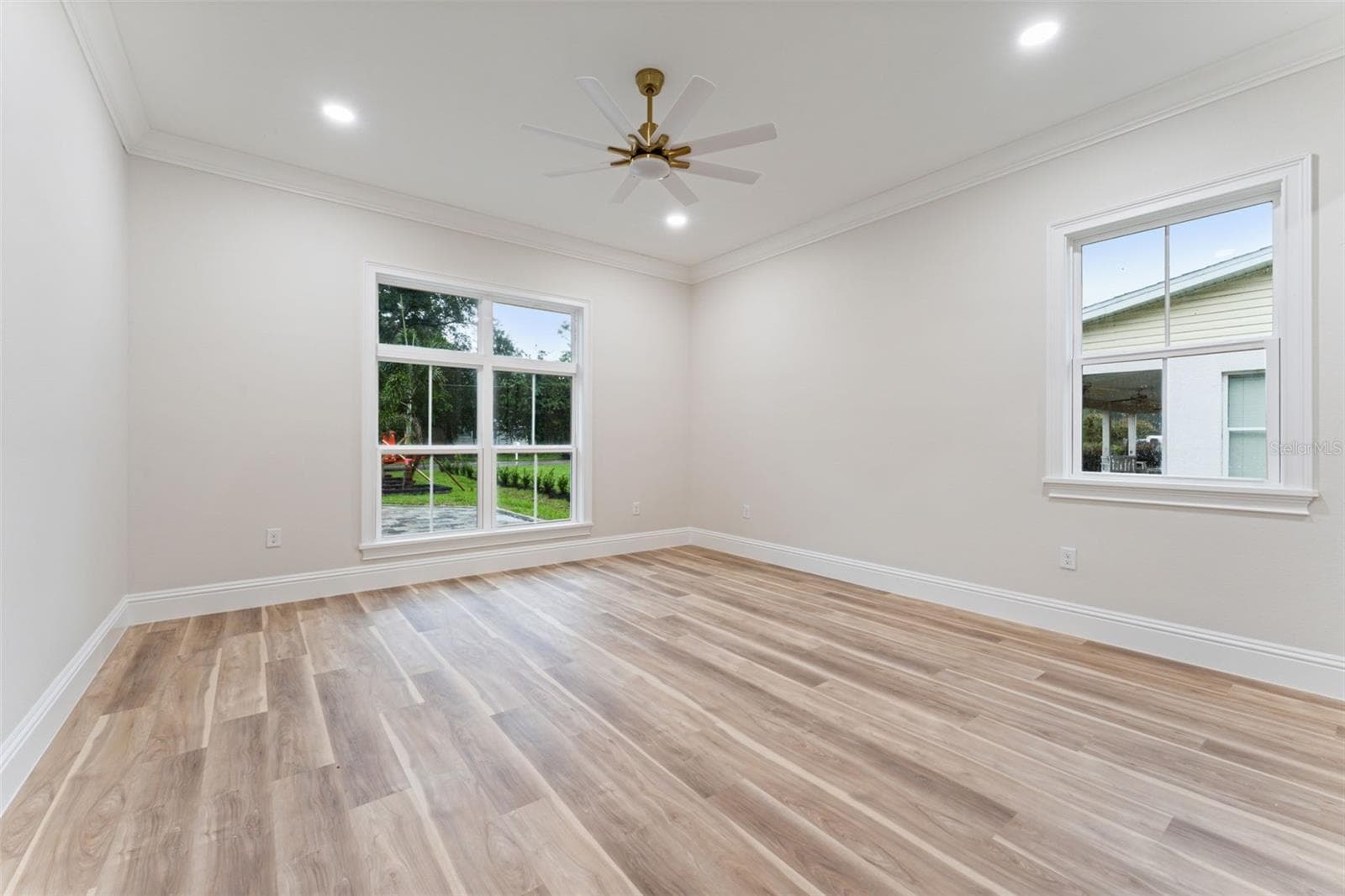 Luxury Vinyl Plank Floors - 1614 JEANETTE ST, APOPKA