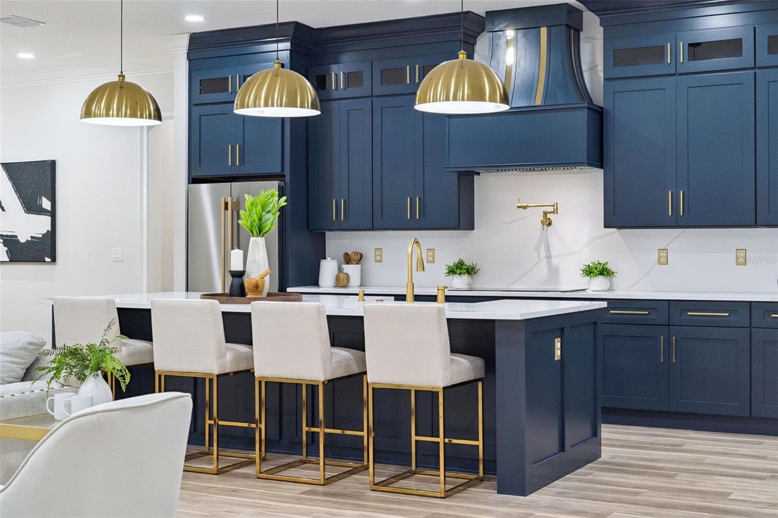 BREAKFAST BAR SEATING - 1614 JEANETTE ST, APOPKA