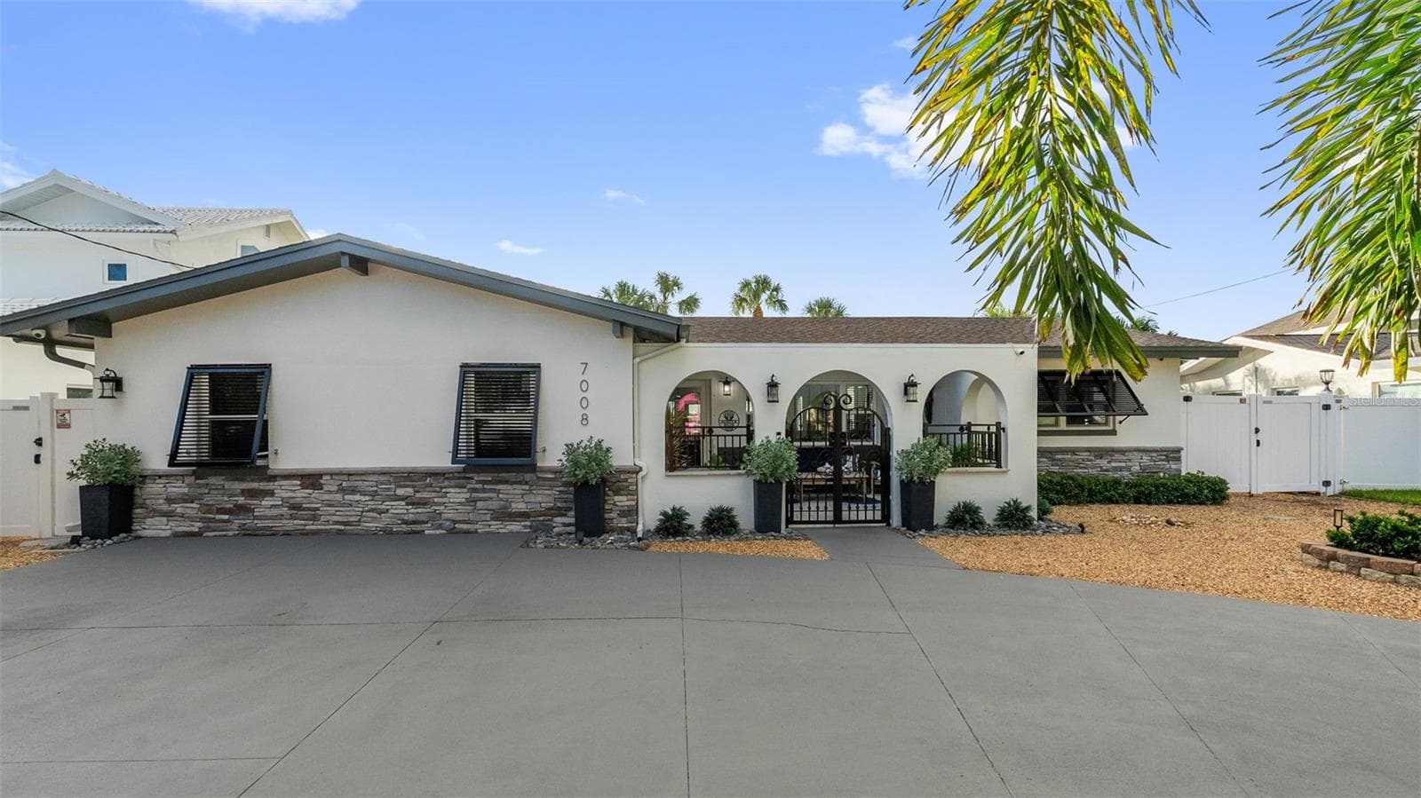 Single Family Residence at 7008 S SHORE DR S, SOUTH PASADENA, photo 2 of 66