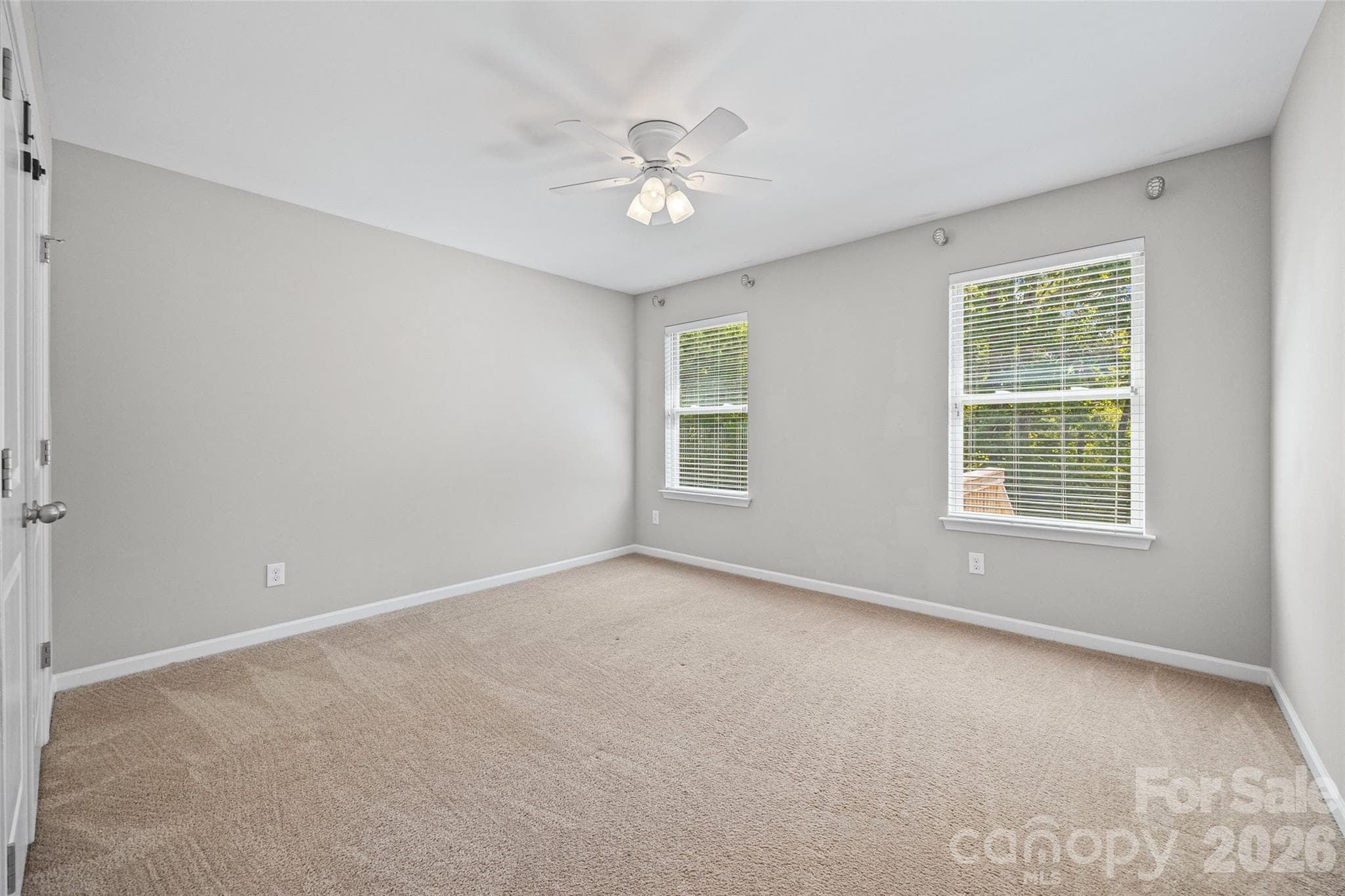Single Family Residence at 15229 Windward Lane, Lancaster, photo 18 of 47