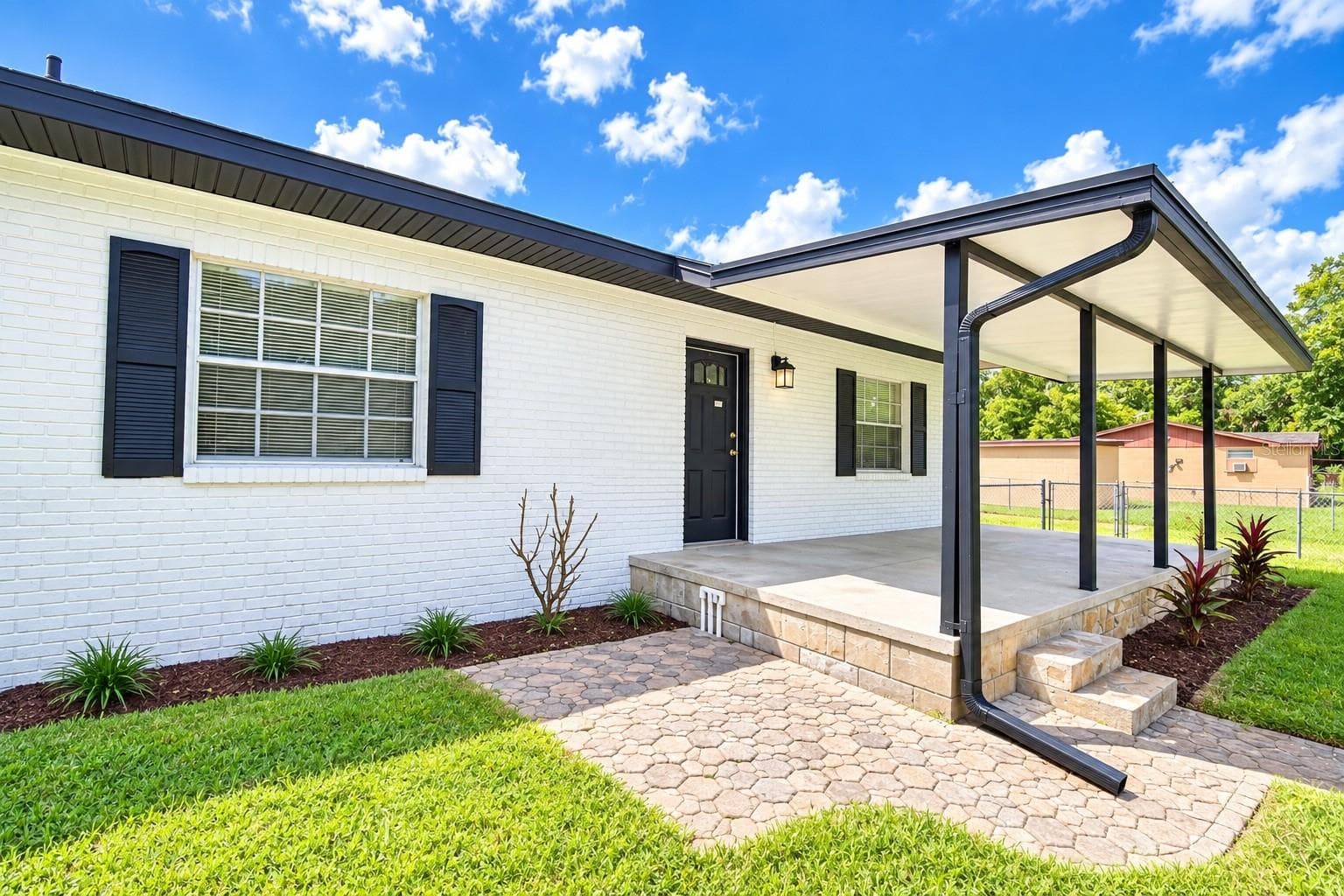 Single Family Residence at 3225 OAKLAND RD N, LAKELAND, photo 2 of 64