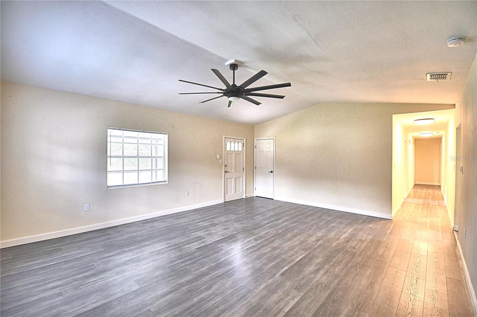 Single Family Residence at 3225 OAKLAND RD N, LAKELAND, photo 5 of 64