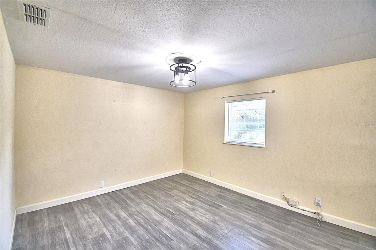 Single Family Residence at 3225 OAKLAND RD N, LAKELAND, photo 10 of 64